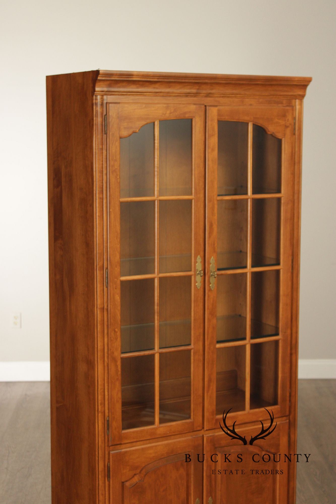 Ethan Allen 1776 Collection Pair Maple Display Bookcase Cabinets