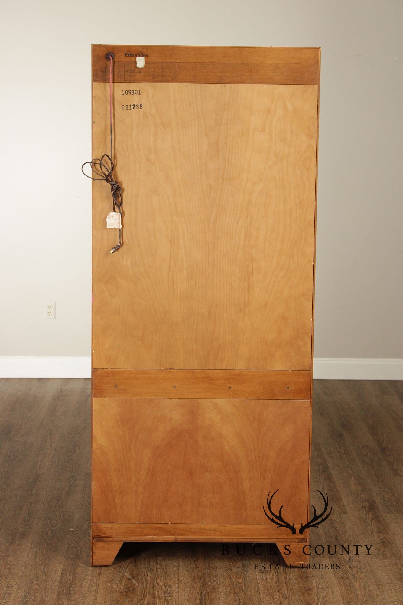 Ethan Allen 1776 Collection Pair Maple Display Bookcase Cabinets