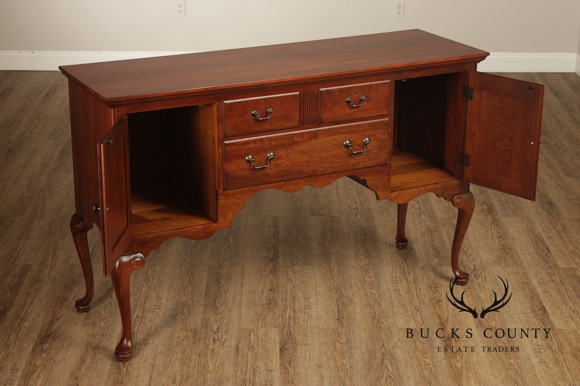 Pennsylvania House Cherry Queen Anne Style Sideboard Buffet