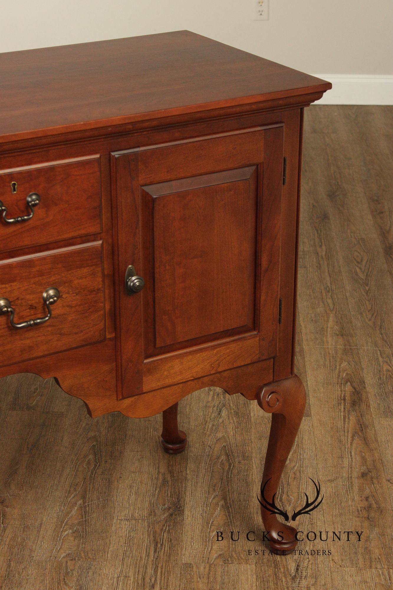 Pennsylvania House Cherry Queen Anne Style Sideboard Buffet