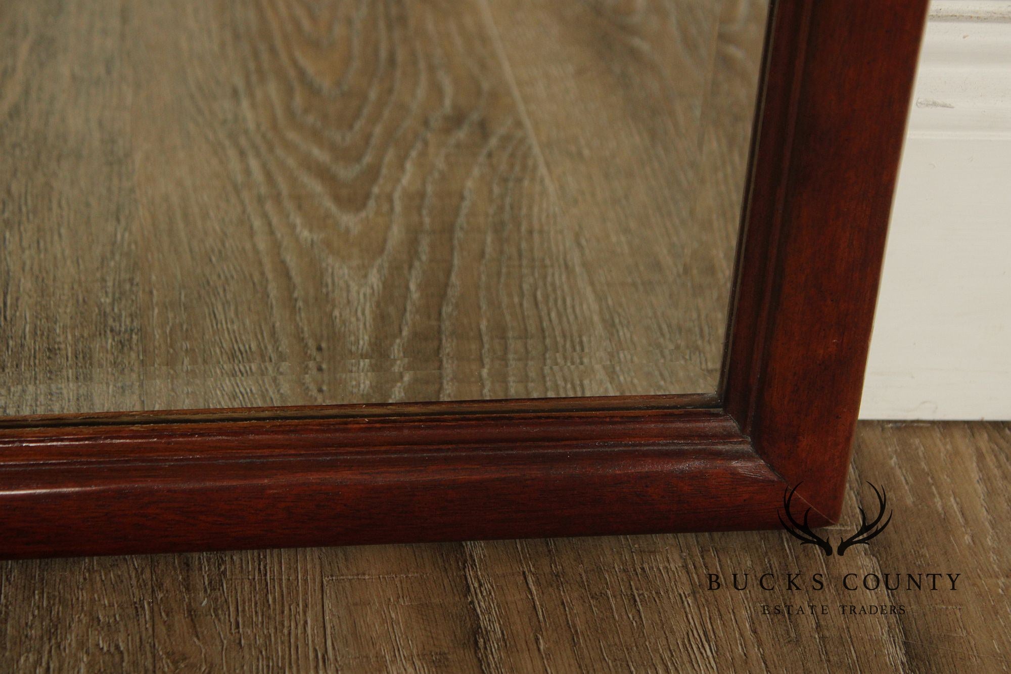 Thomasville Queen Anne Style Mahogany Beveled Wall Mirror