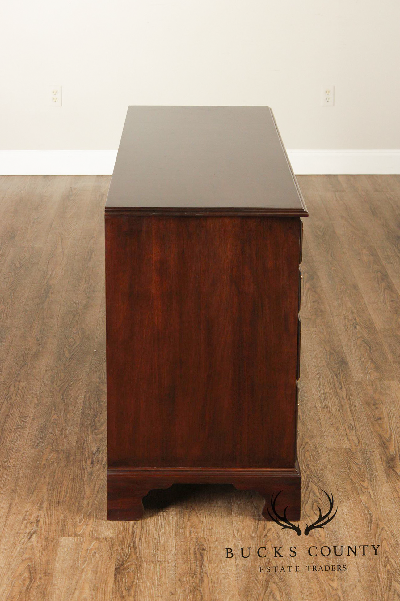 Henkel Harris Mahogany Chippendale Style 10 Drawer Dresser