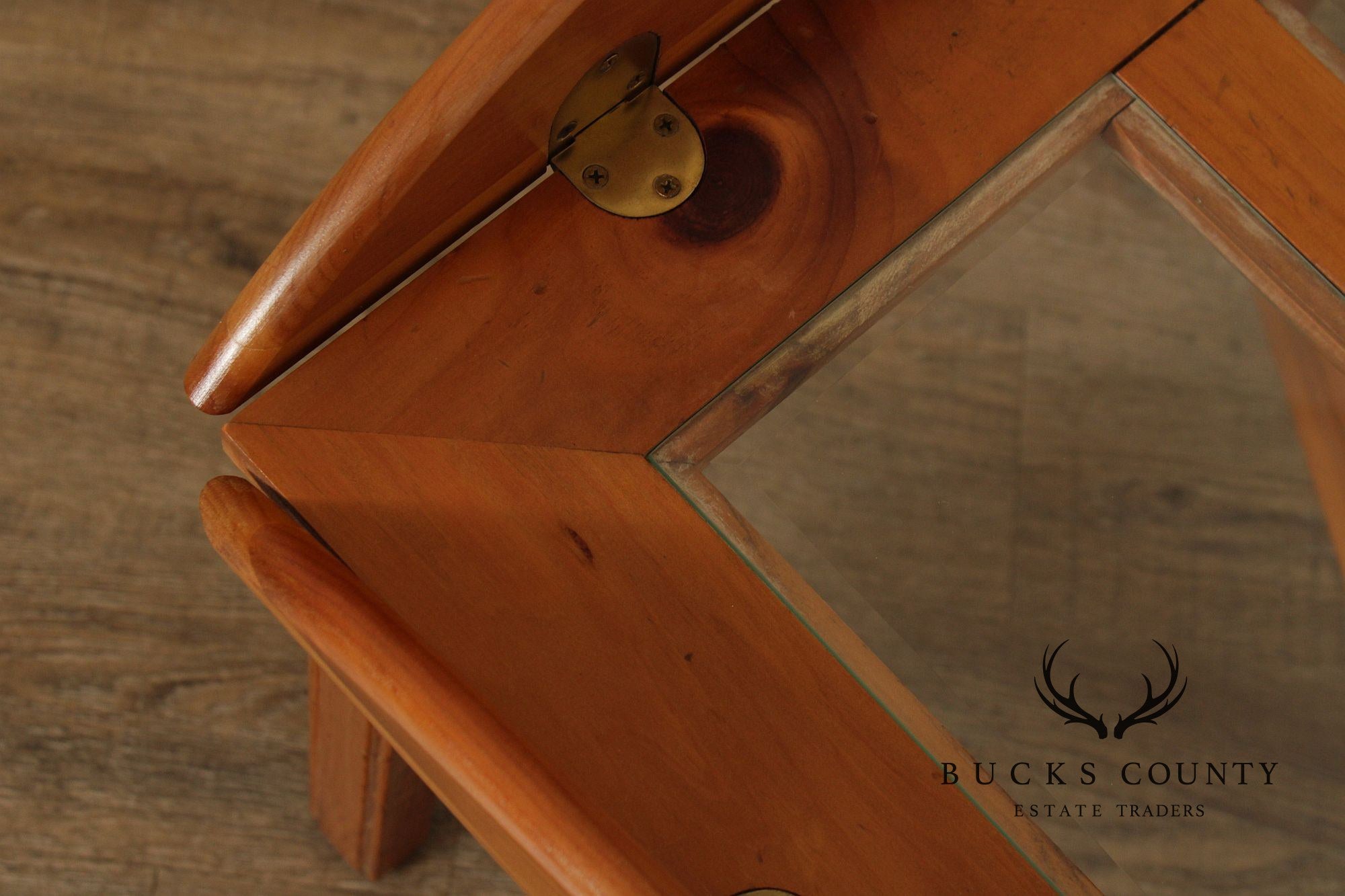 Thomasville Pine Butler’s Tray Coffee Table with Glass Top