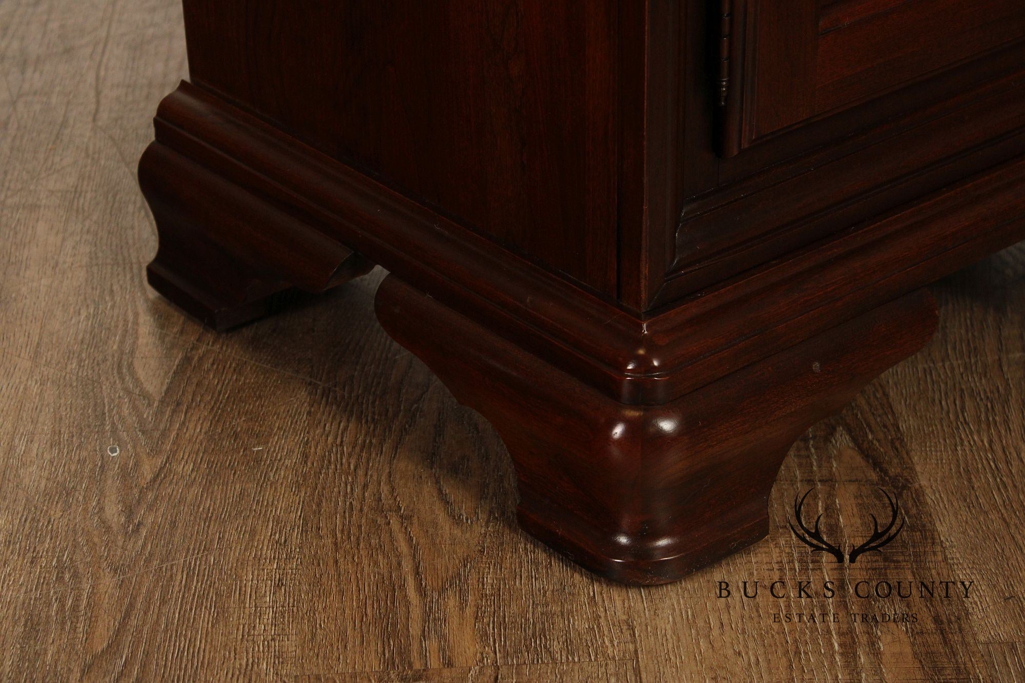Jamestown Sterling Cherry Bedside Cabinet