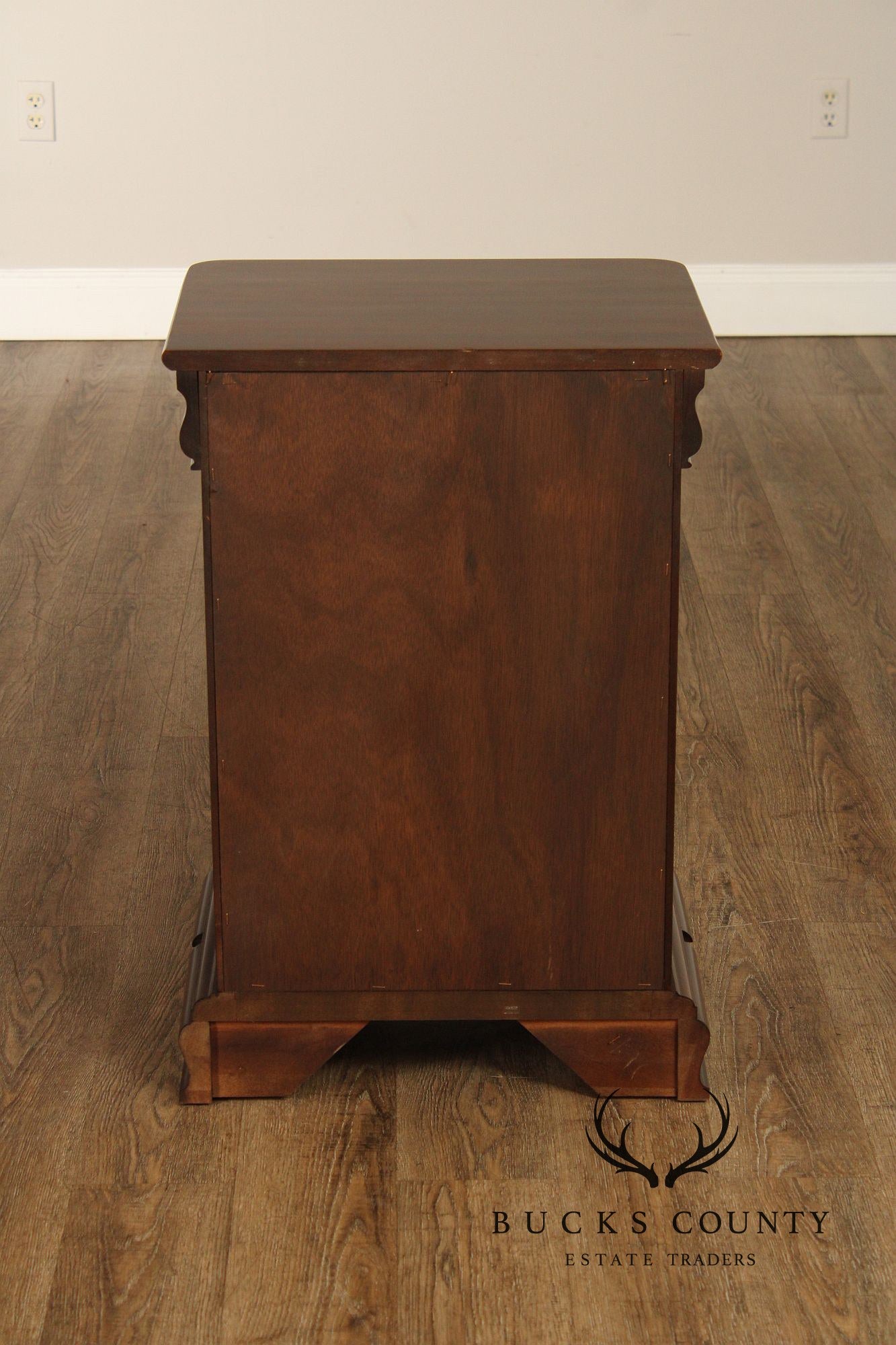 Jamestown Sterling Cherry Bedside Cabinet