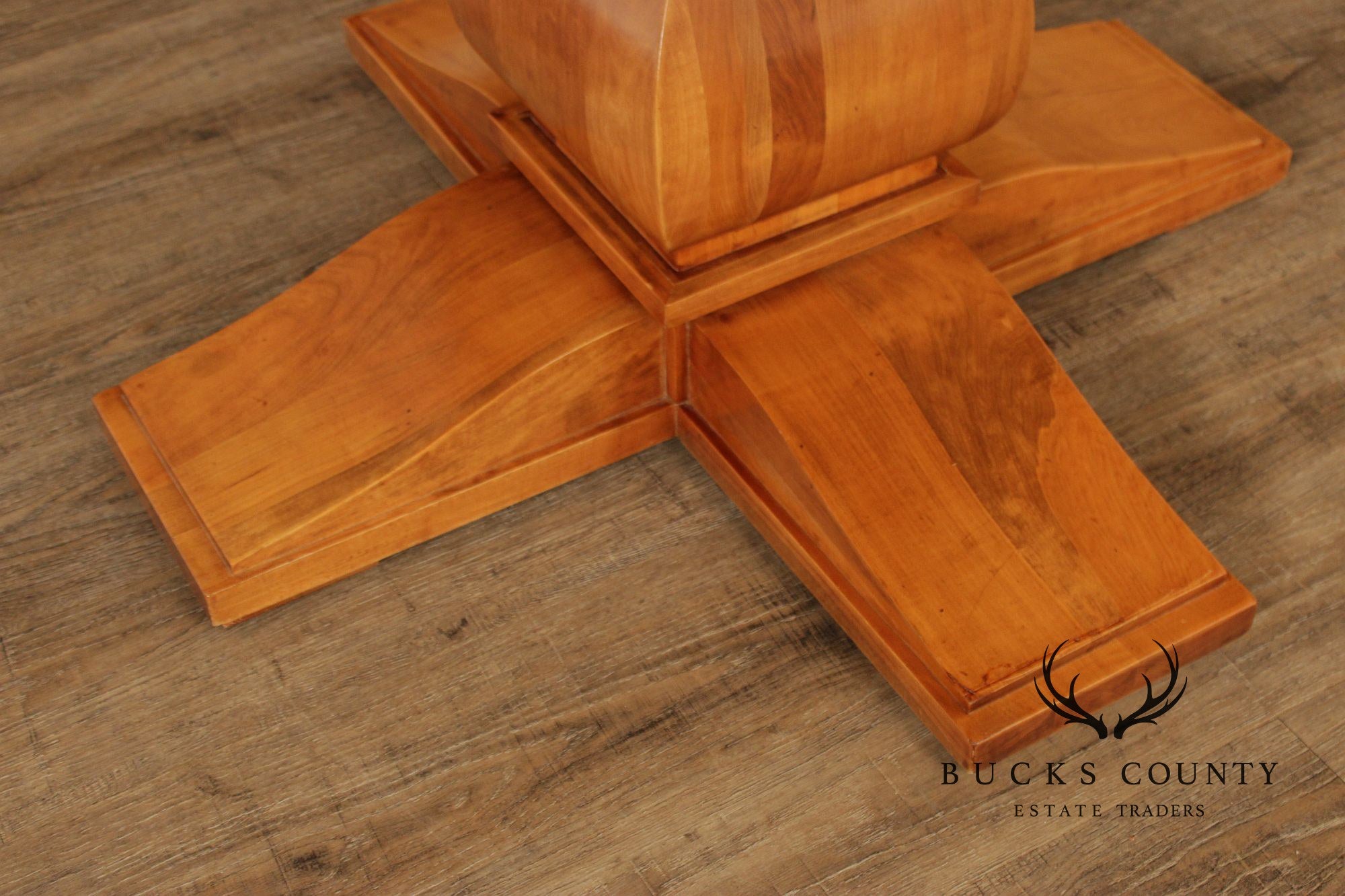Rustic European Style 54 Inch Round Dining Table