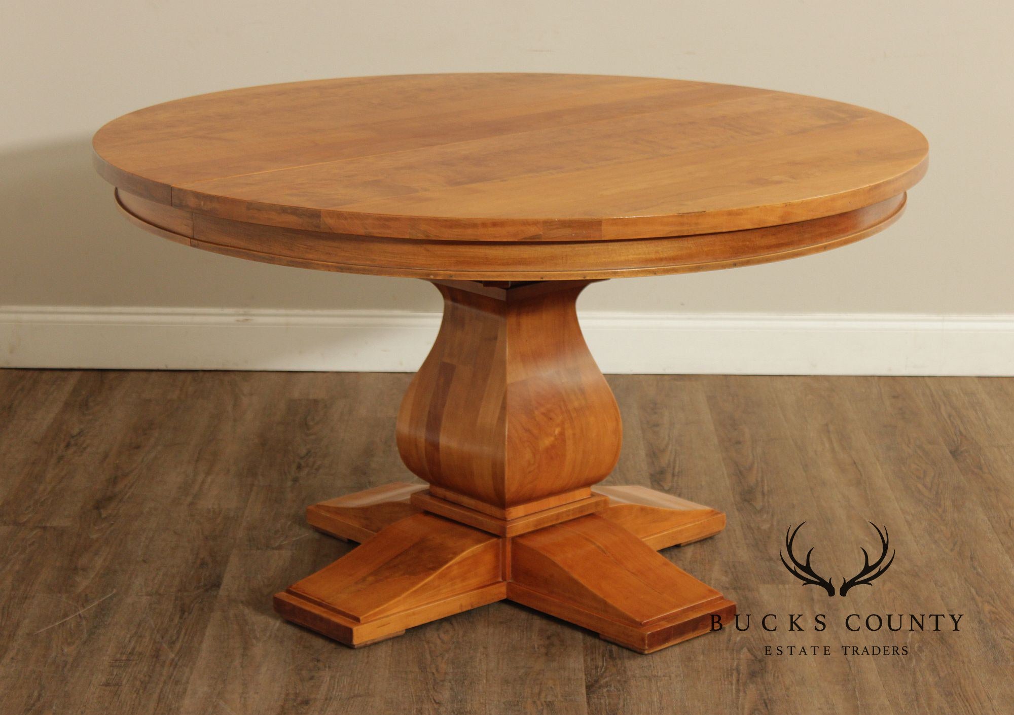 Rustic European Style 54 Inch Round Dining Table