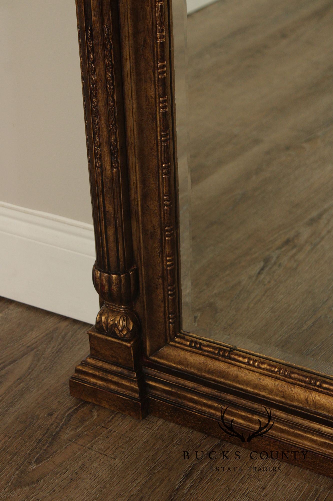 Henredon Charles X Neoclassical Style Giltwood Wall Mirror