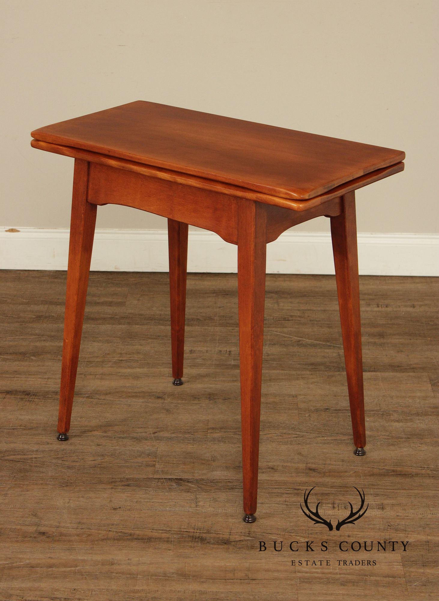 Cushman Colonial Creations Rock Maple Pivot Top Card Table