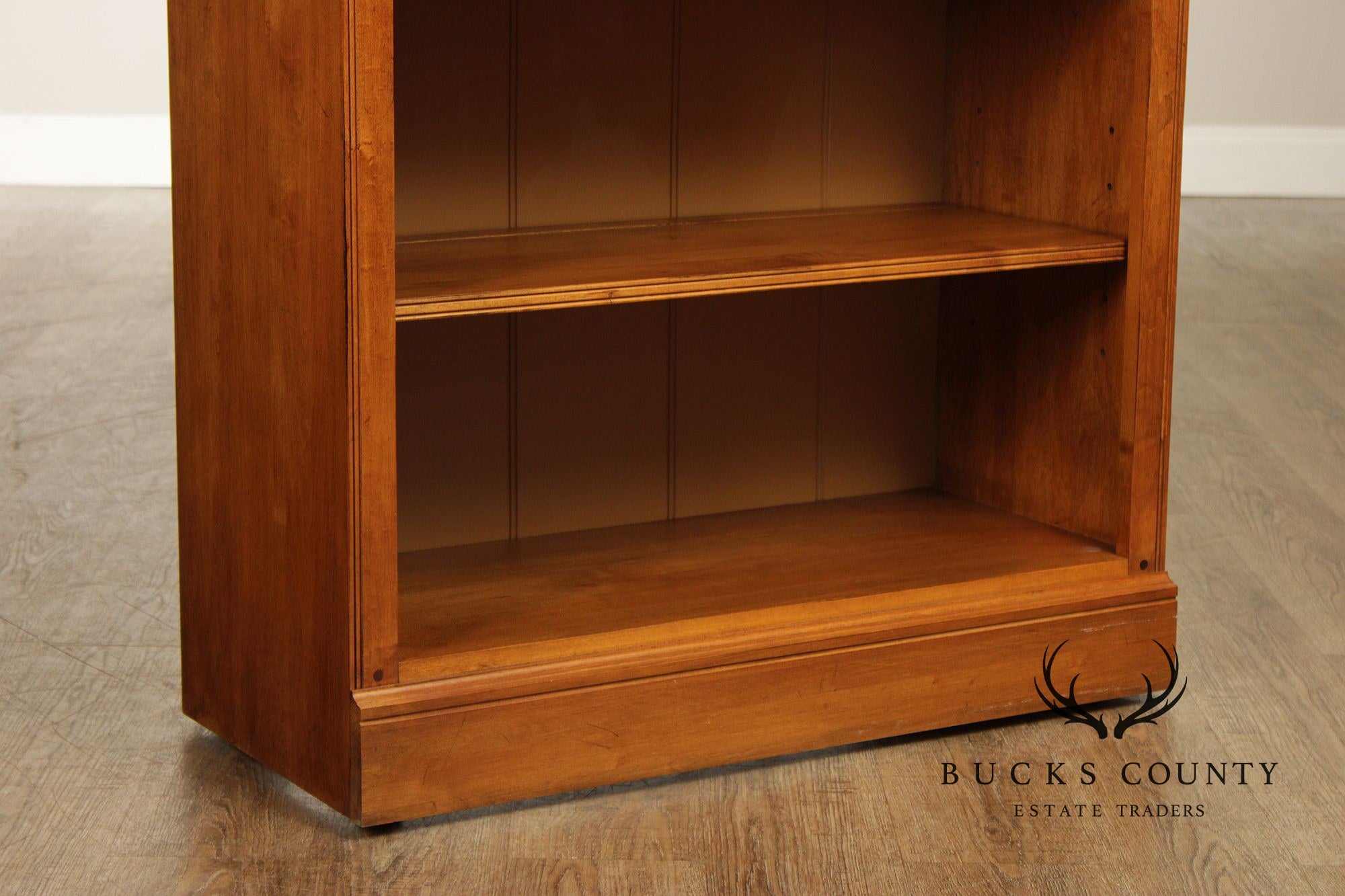 Ethan Allen 1776 Collection Traditional Maple Pair Of Tall Open Bookcases