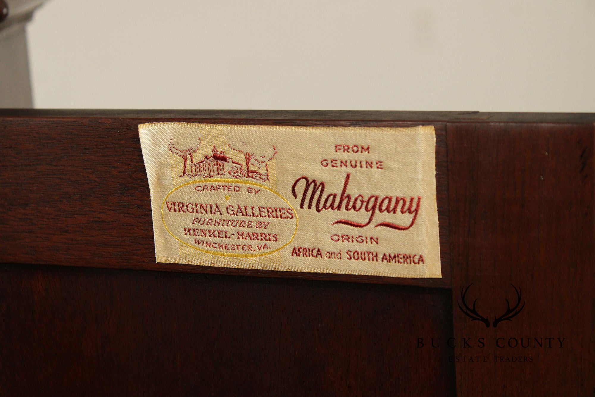 Henkel Harris Virginia Galleries Mahogany Corner Cabinet