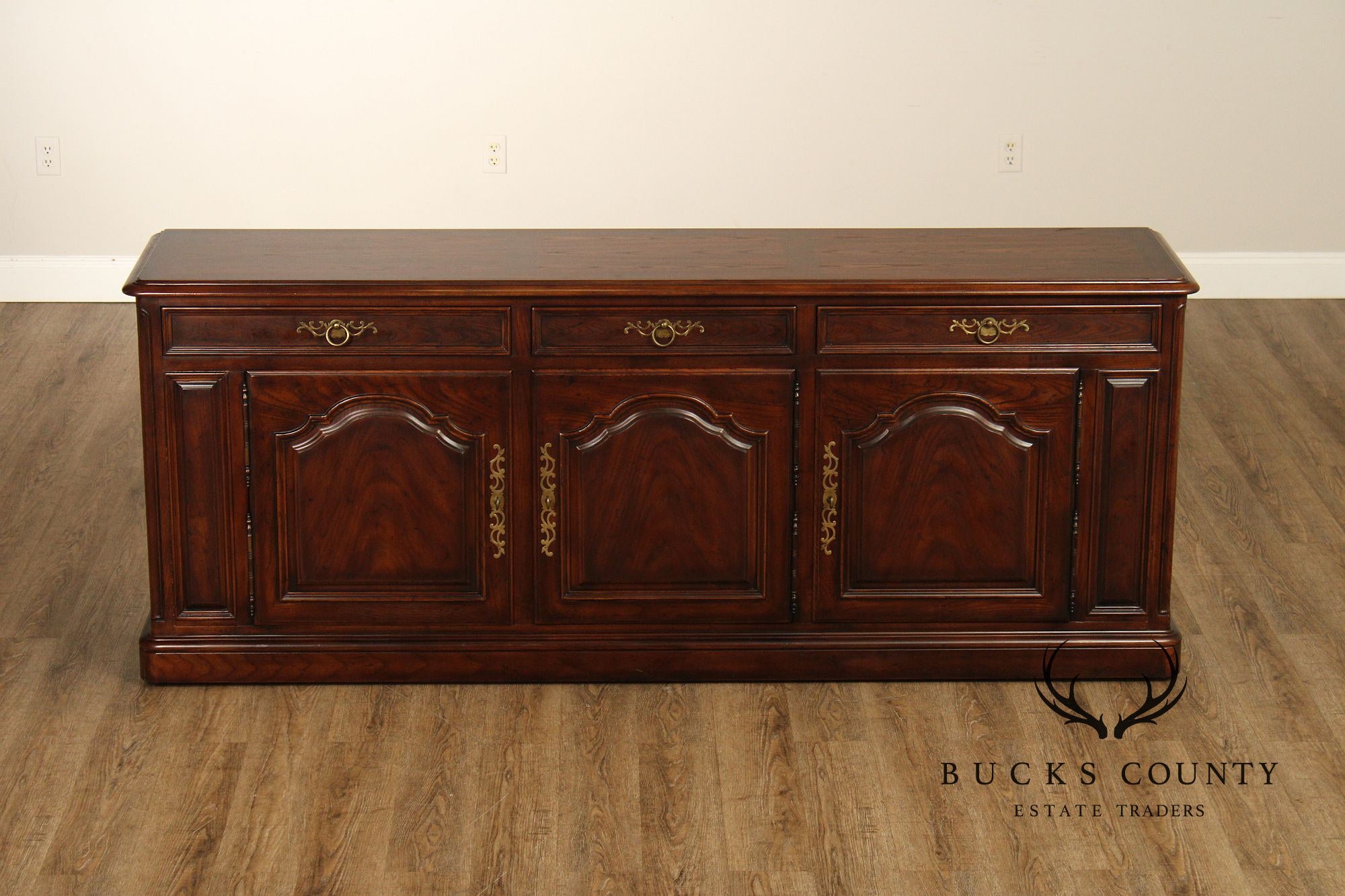 Henredon Four Centuries French Country Oak Buffet Sideboard