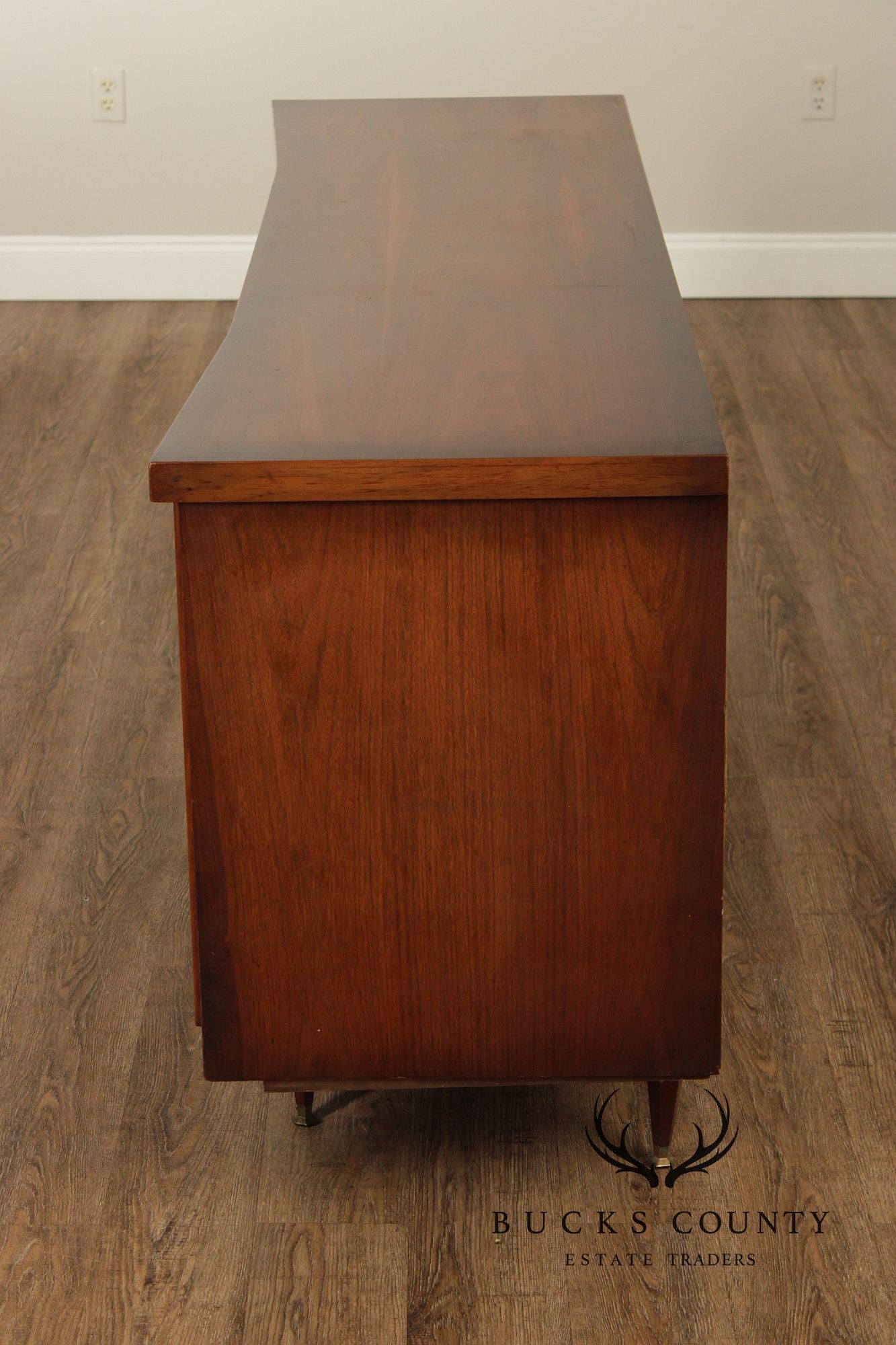 United Furniture Mid Century Modern Walnut & Burl Long Credenza Sideboard