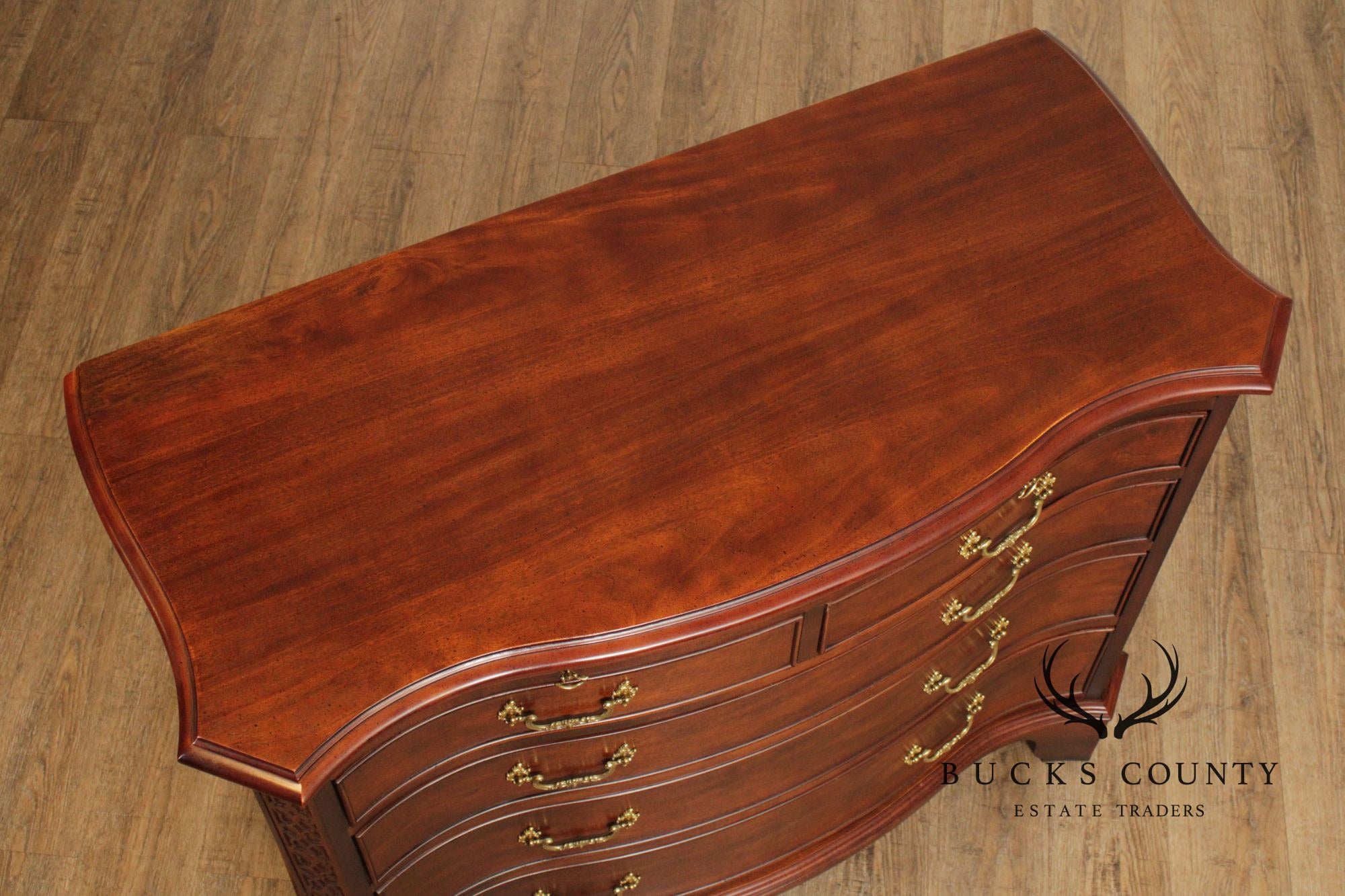 Century Furniture Georgian Style Mahogany Bachelor's Chest