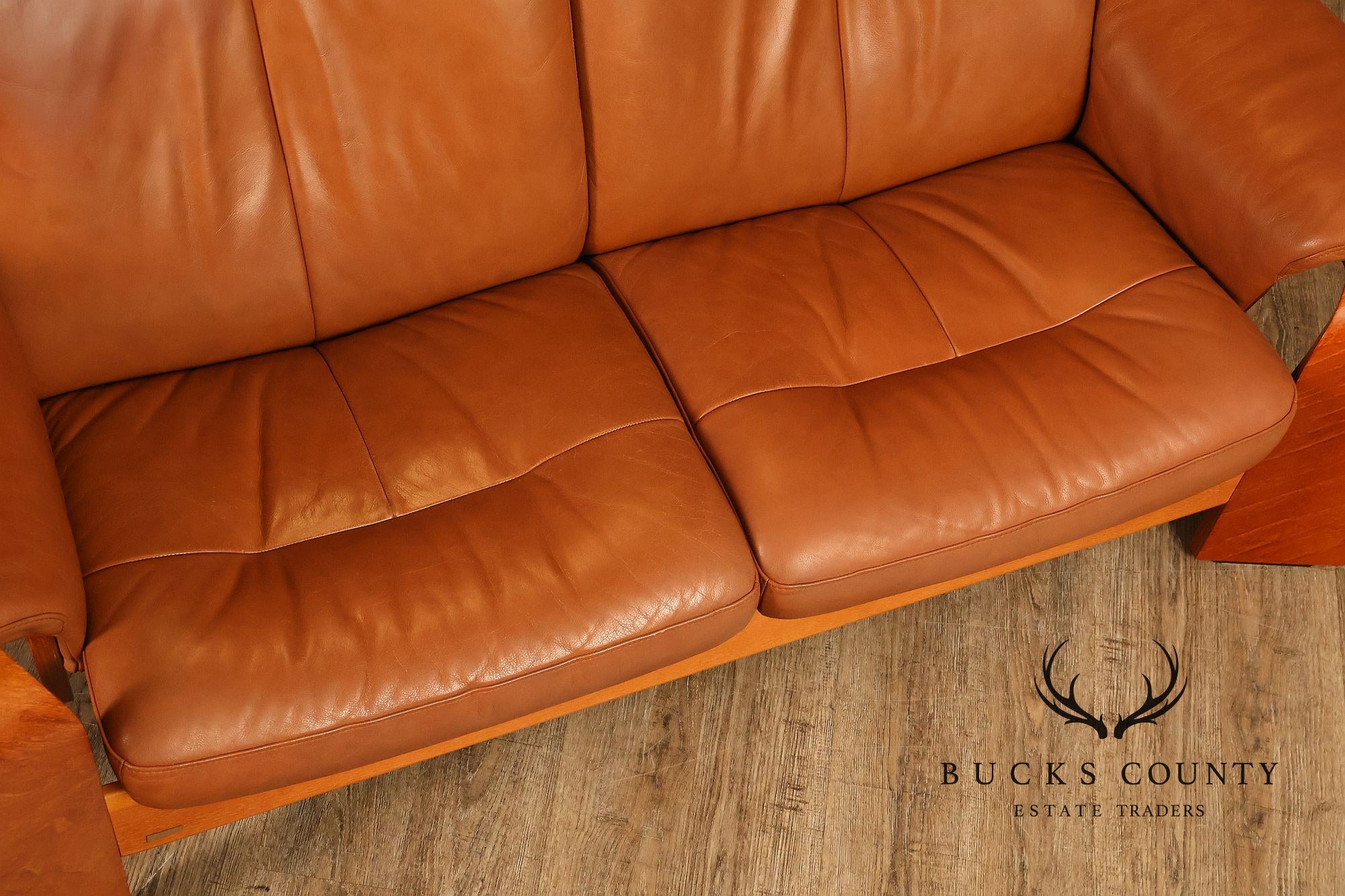 Ekornes Stressless Pegasus Leather Loveseat