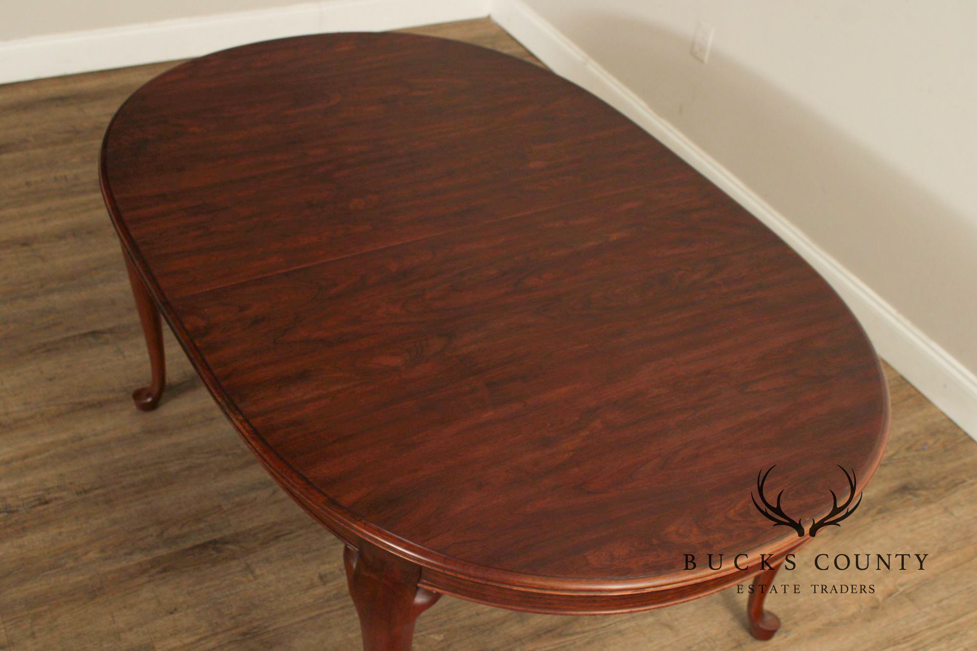 Pennsylvania House Queen Anne Style Cherry Expandable Dining Table