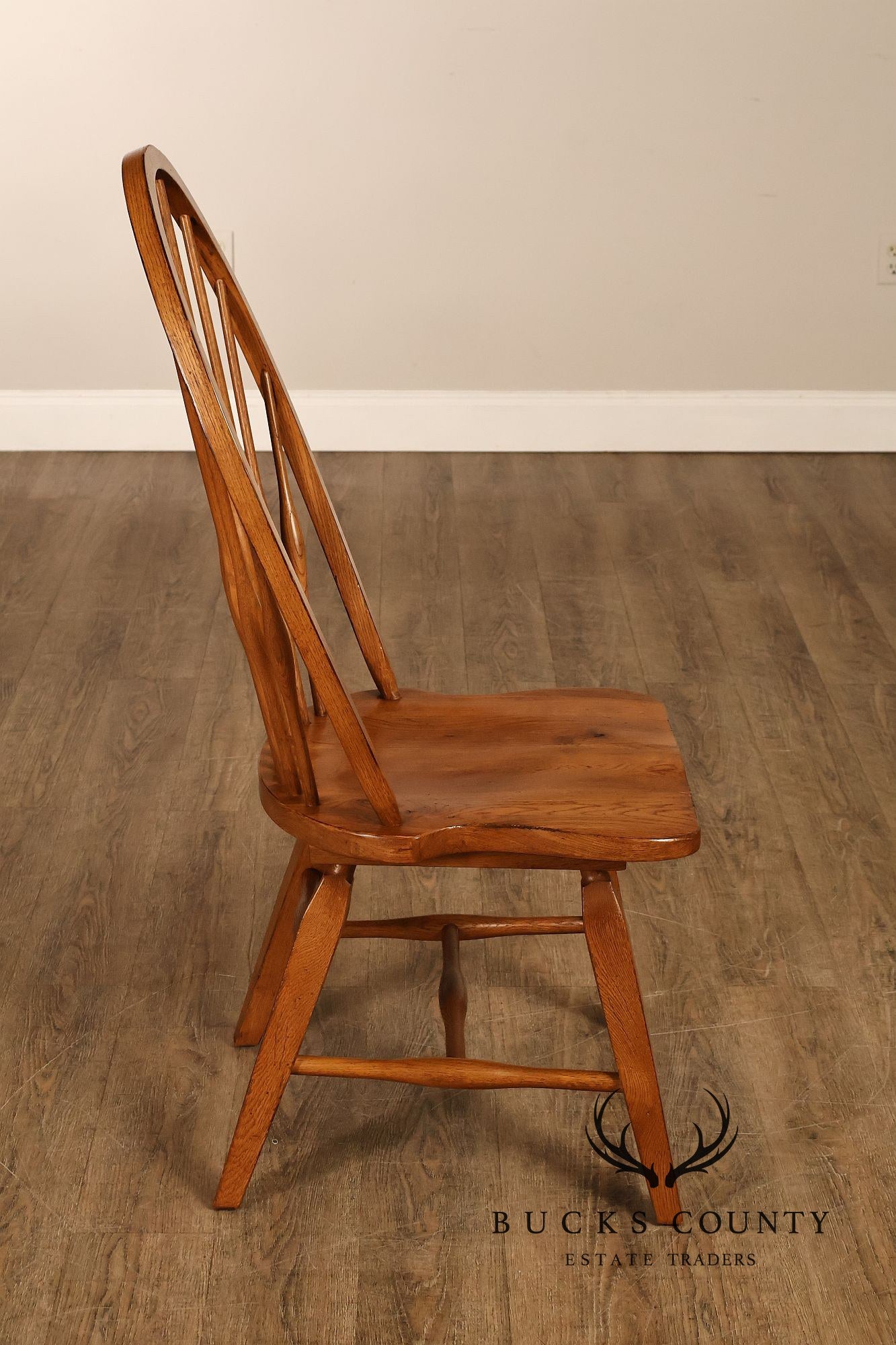 Broyhill Attic Heirlooms Set Of 6 Windsor Style Oak Hoop Back Dining Side Chairs