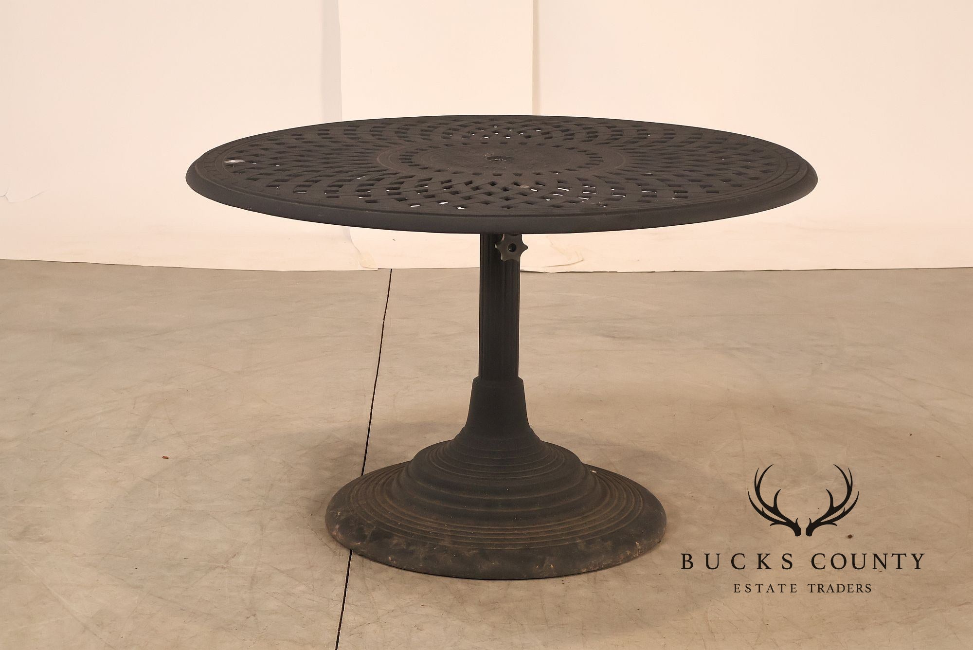 Outdoor Lifestyle Cast Aluminum Patio Dining Set