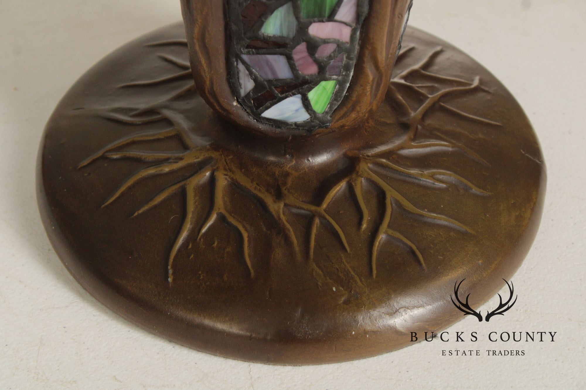Tiffany Style Art Glass Table Lamp