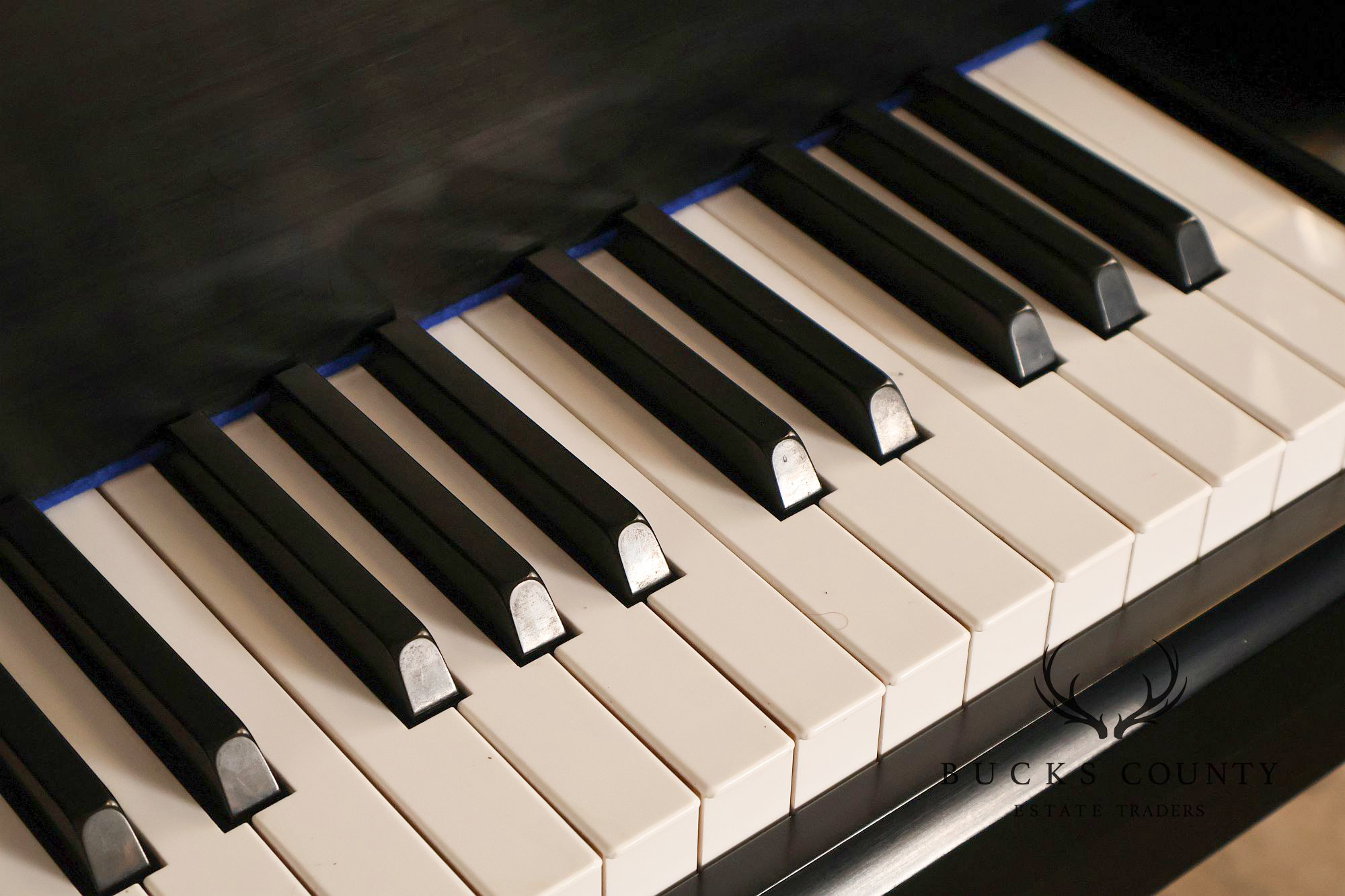 Kawai GE-1 Black Baby Grand Piano With Matching Bench