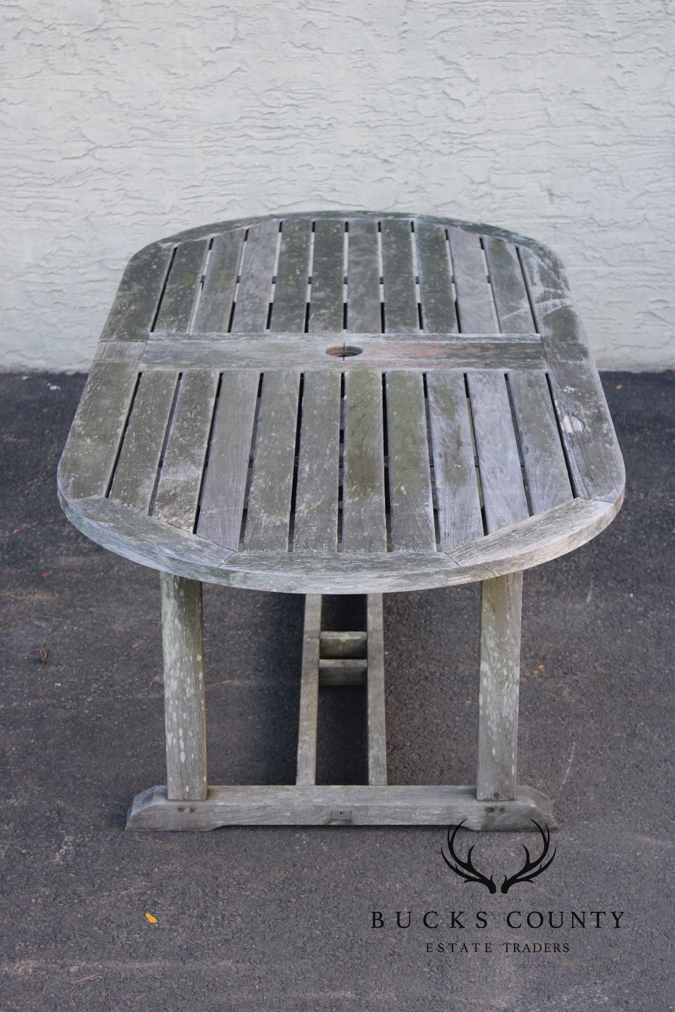 Gloster Teak Outdoor Dining Table With Six Chairs