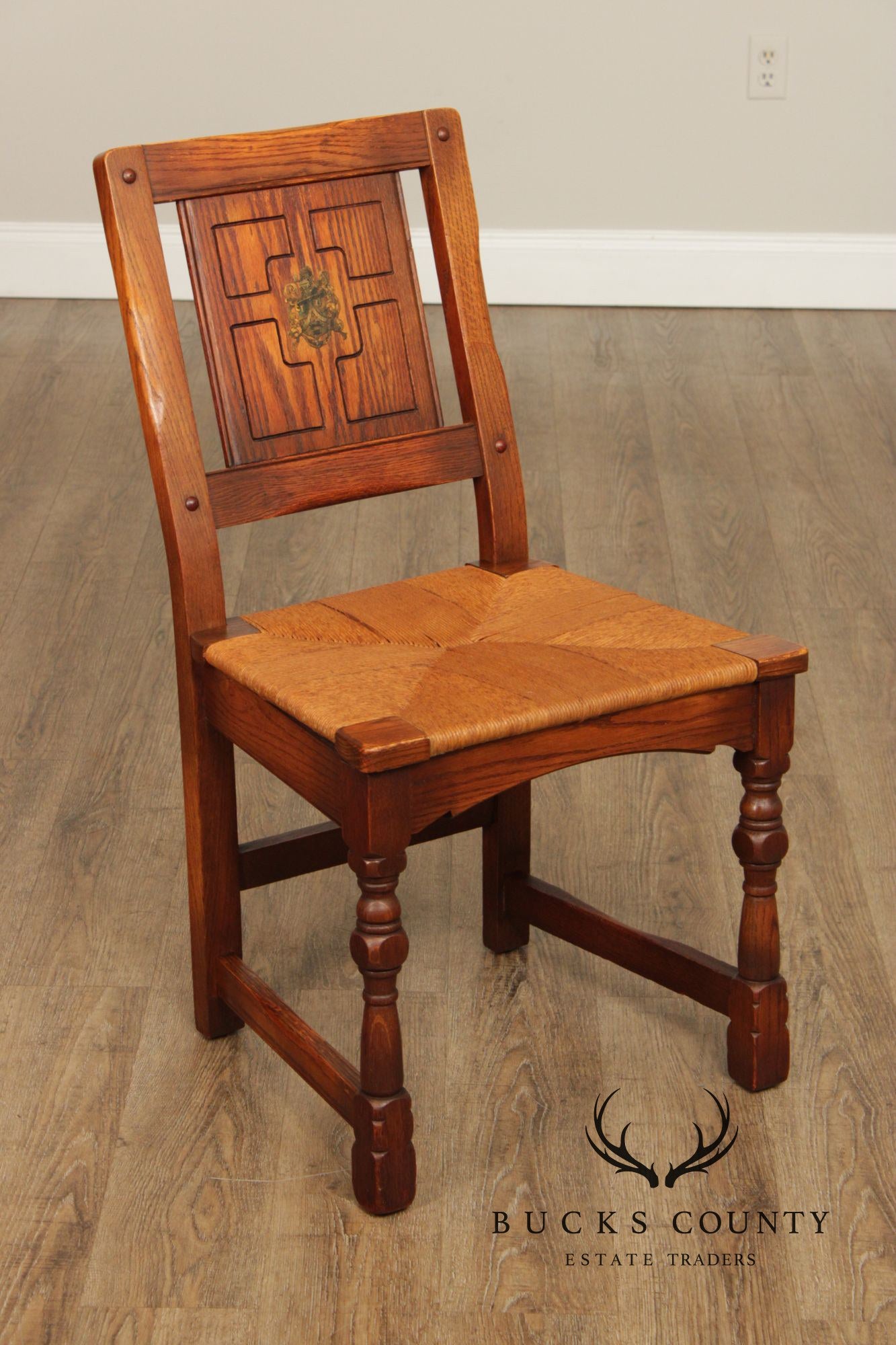 English Traditional Style Oak Side Chair