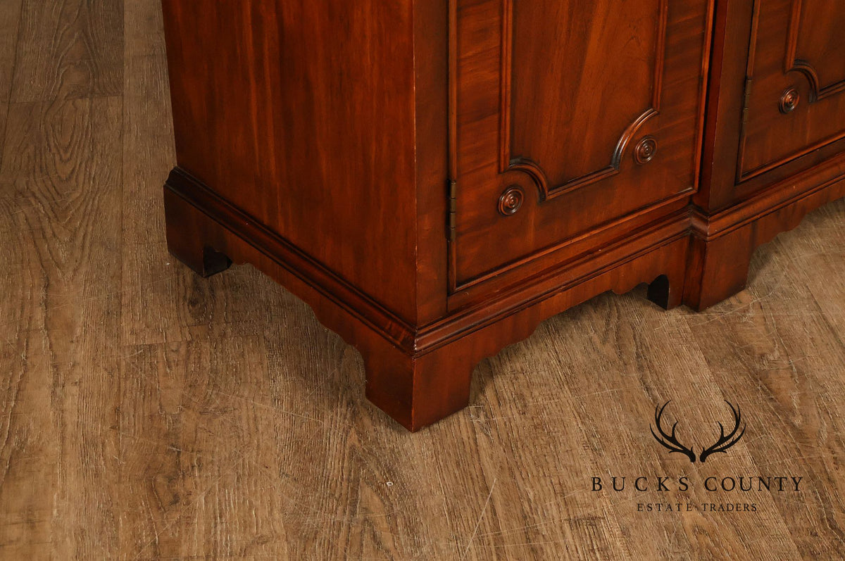 Century Furniture Georgian Style Mahogany Four-Door Buffet Sideboard
