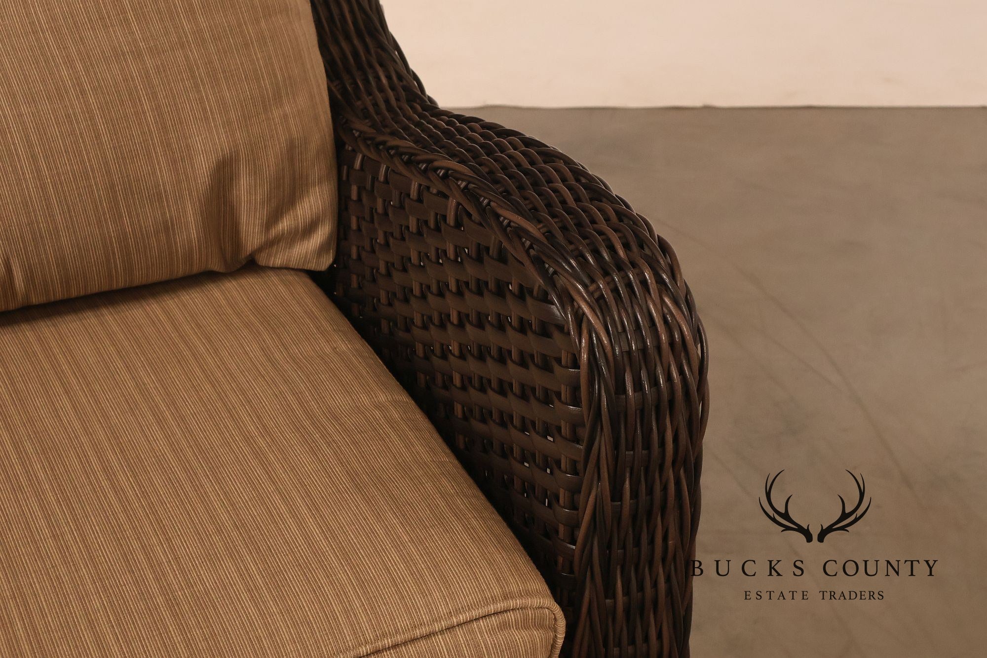 Nothhcape Outdoor Wicker Curved 'Richmond' Patio Sofa With Sunbrella Cushions