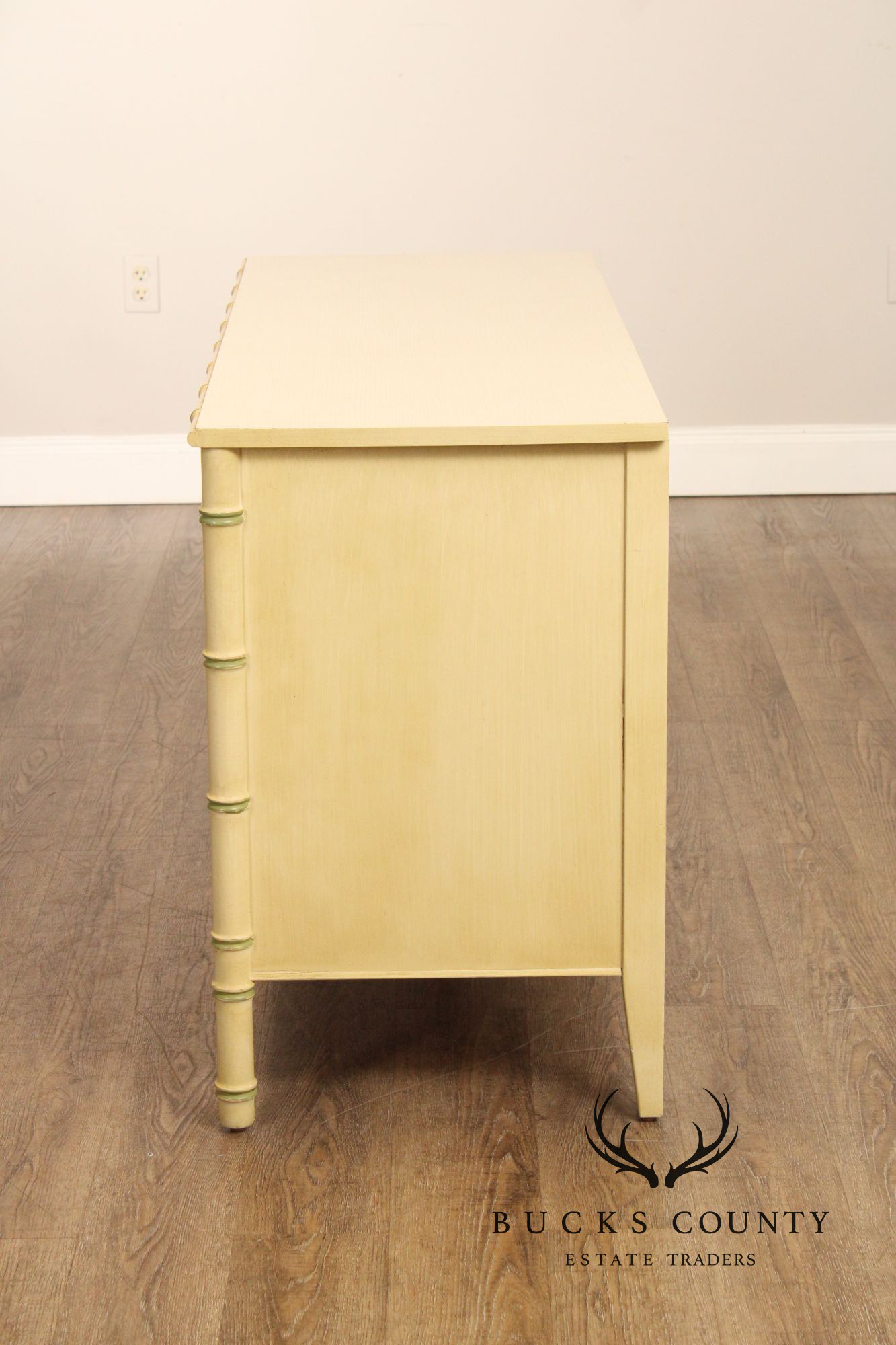 Thomasville Vintage Faux Bamboo Chest of Drawers