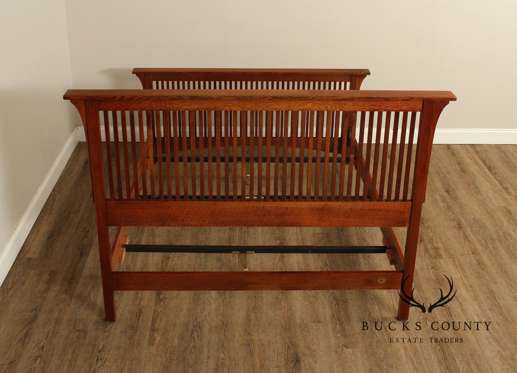 Stickley Mission Collection Oak Spindle Queen Bed