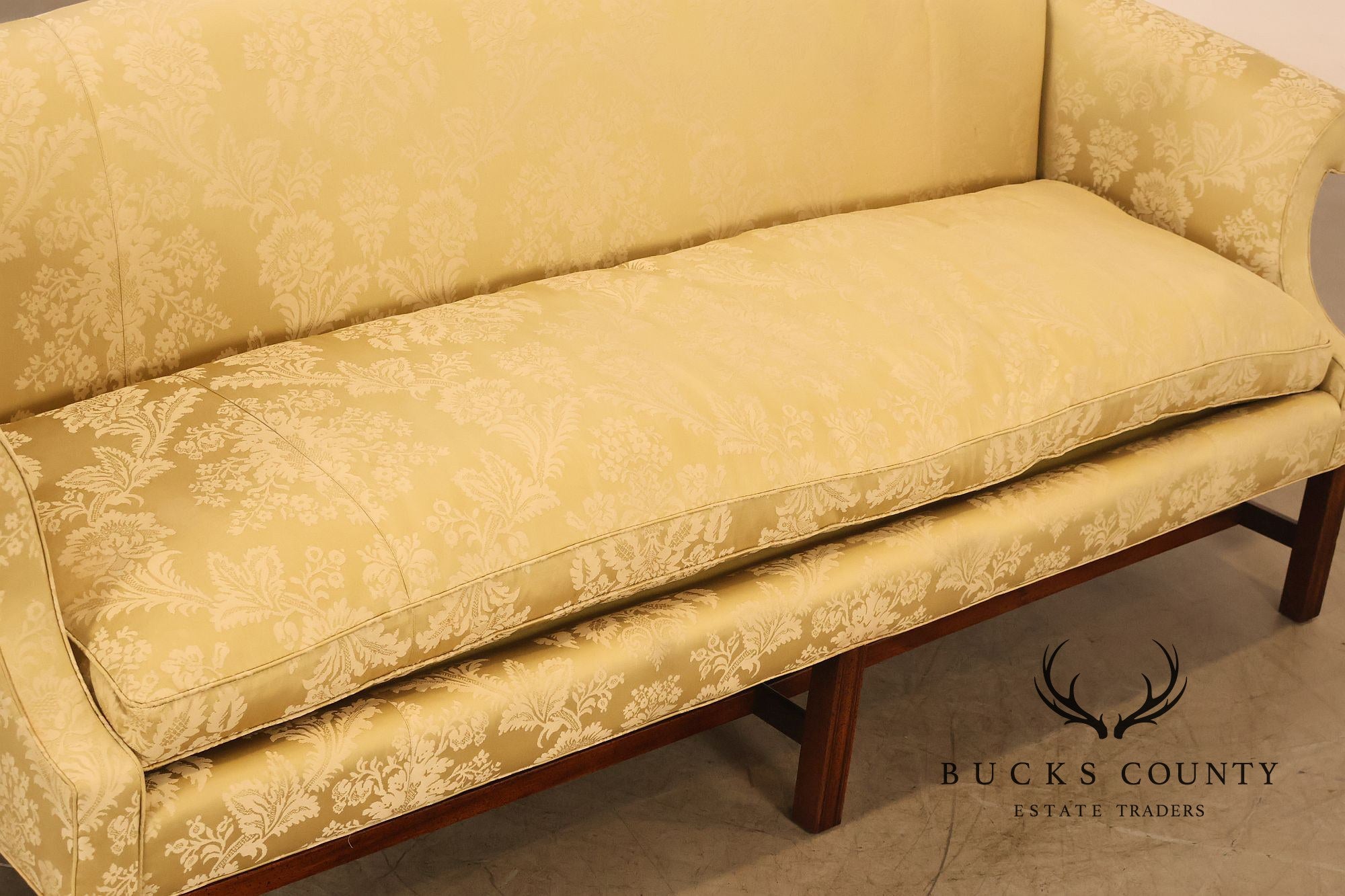 Henredon Chippendale Camelback Damask Upholstered Mahogany Sofa