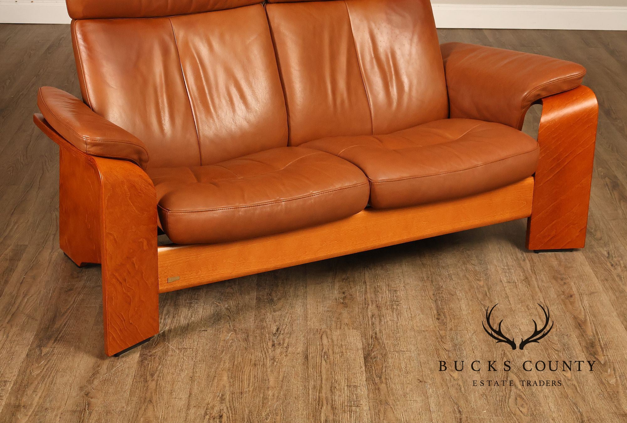 Ekornes Stressless Pegasus Leather Loveseat