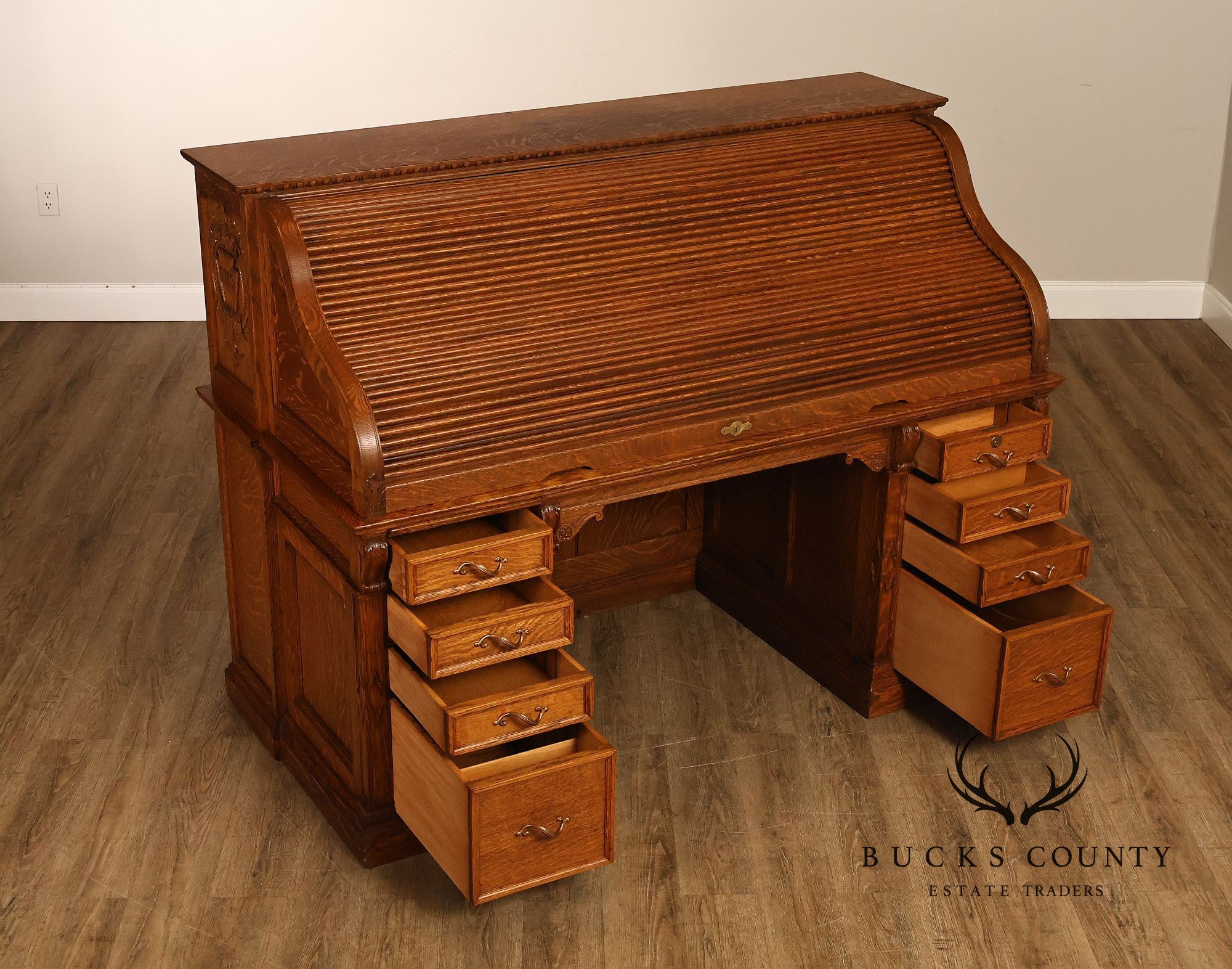 Exceptional Antique Quarter Sawn Oak Roll Top Desk With Carved 'Reading Hardware Co." Crest Panel