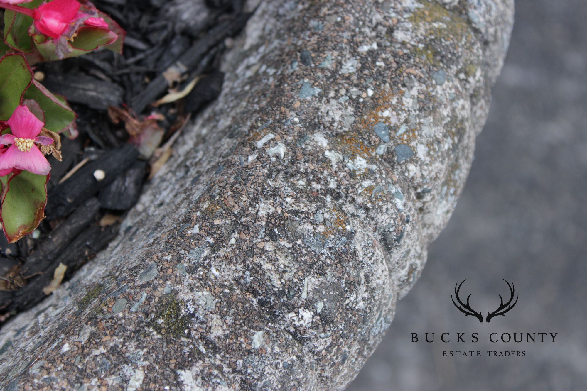 Classical Style Pair of Cast Stone Garden Urns