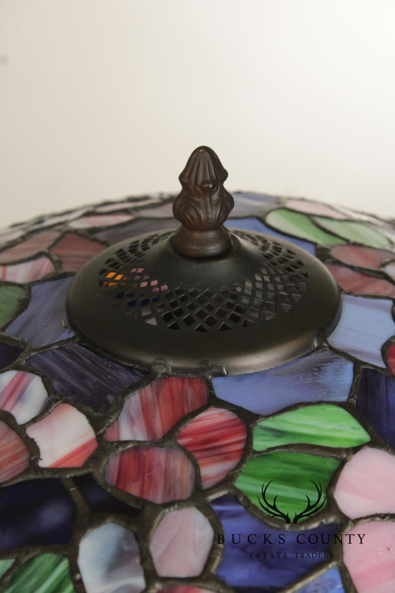 Tiffany Style Art Glass Table Lamp
