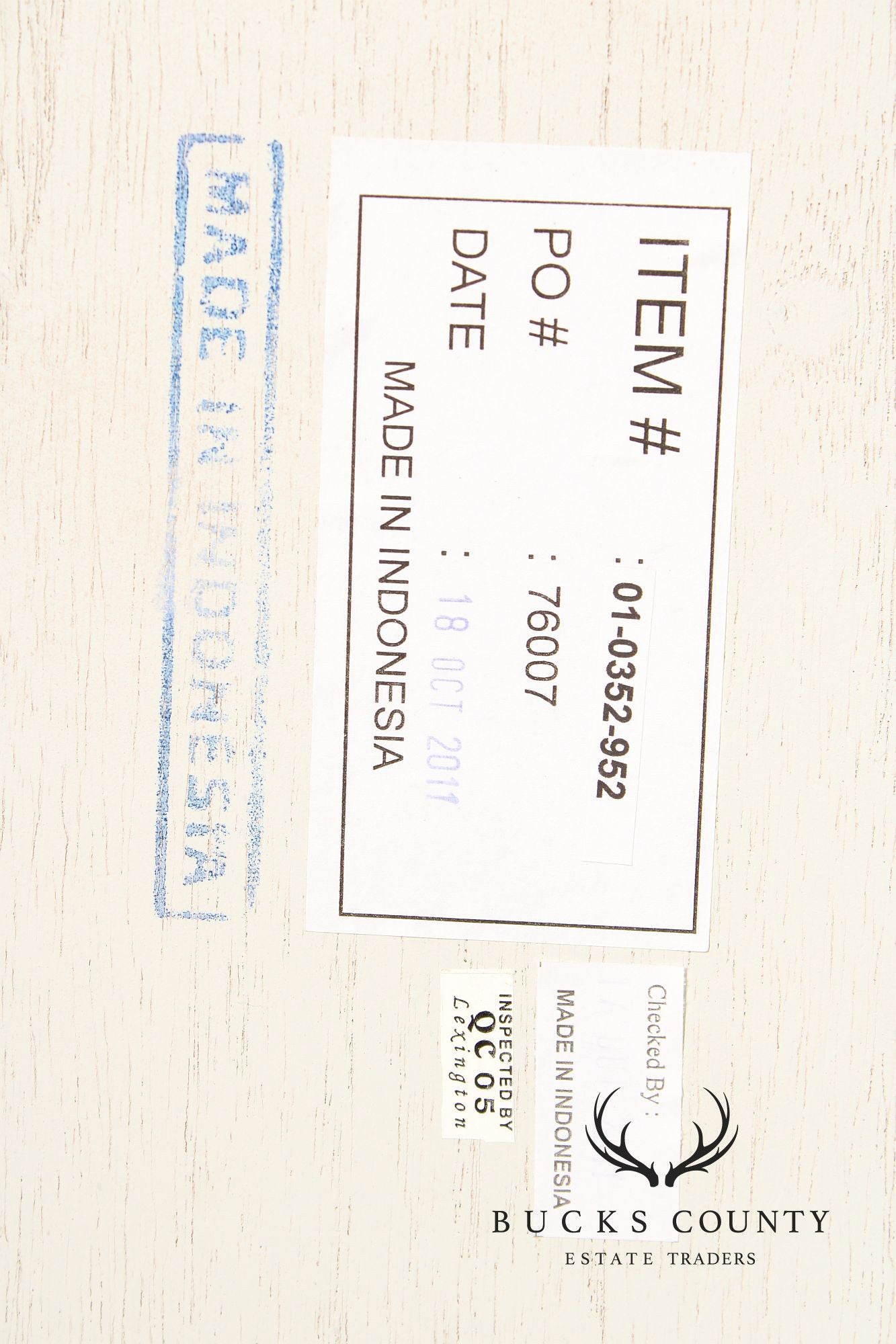 Lexington Furniture Twilight Bay Collection 'Wyatt' Lamp Table