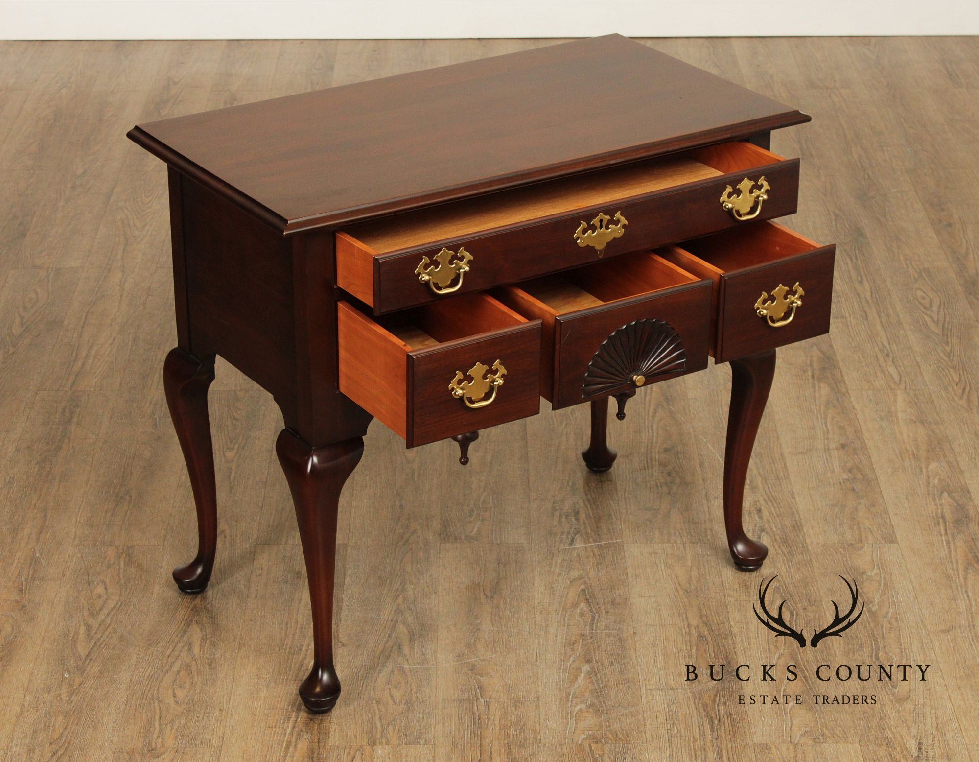 Statton Private Collection Queen Anne Style Cherry Lowboy