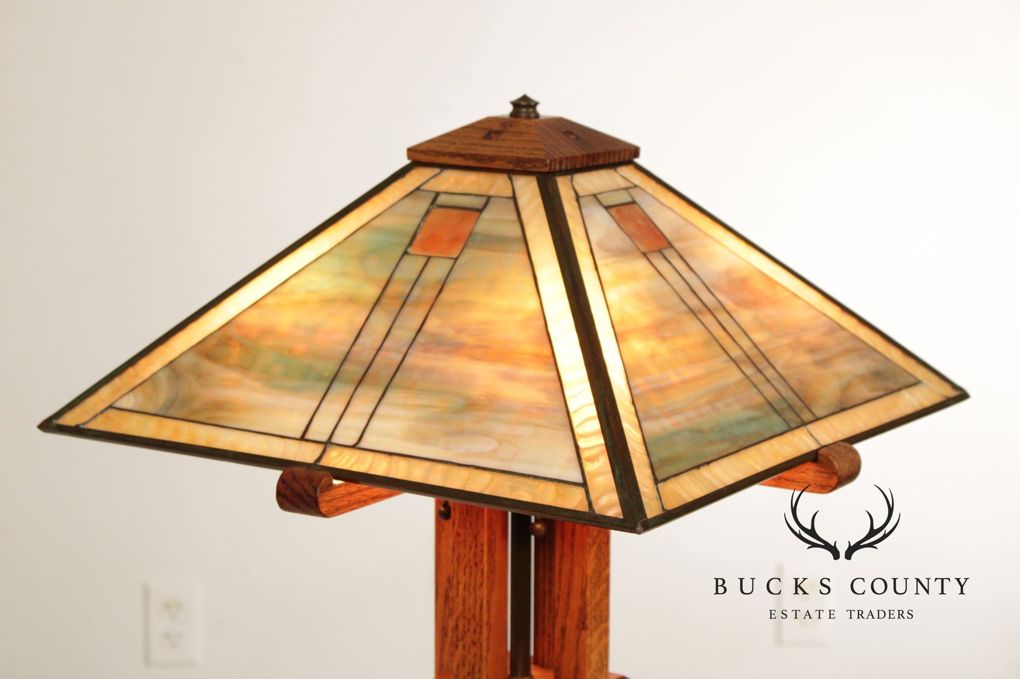 Aurora Studios Arts & Crafts Prairie Style Leaded Glass Table Lamp