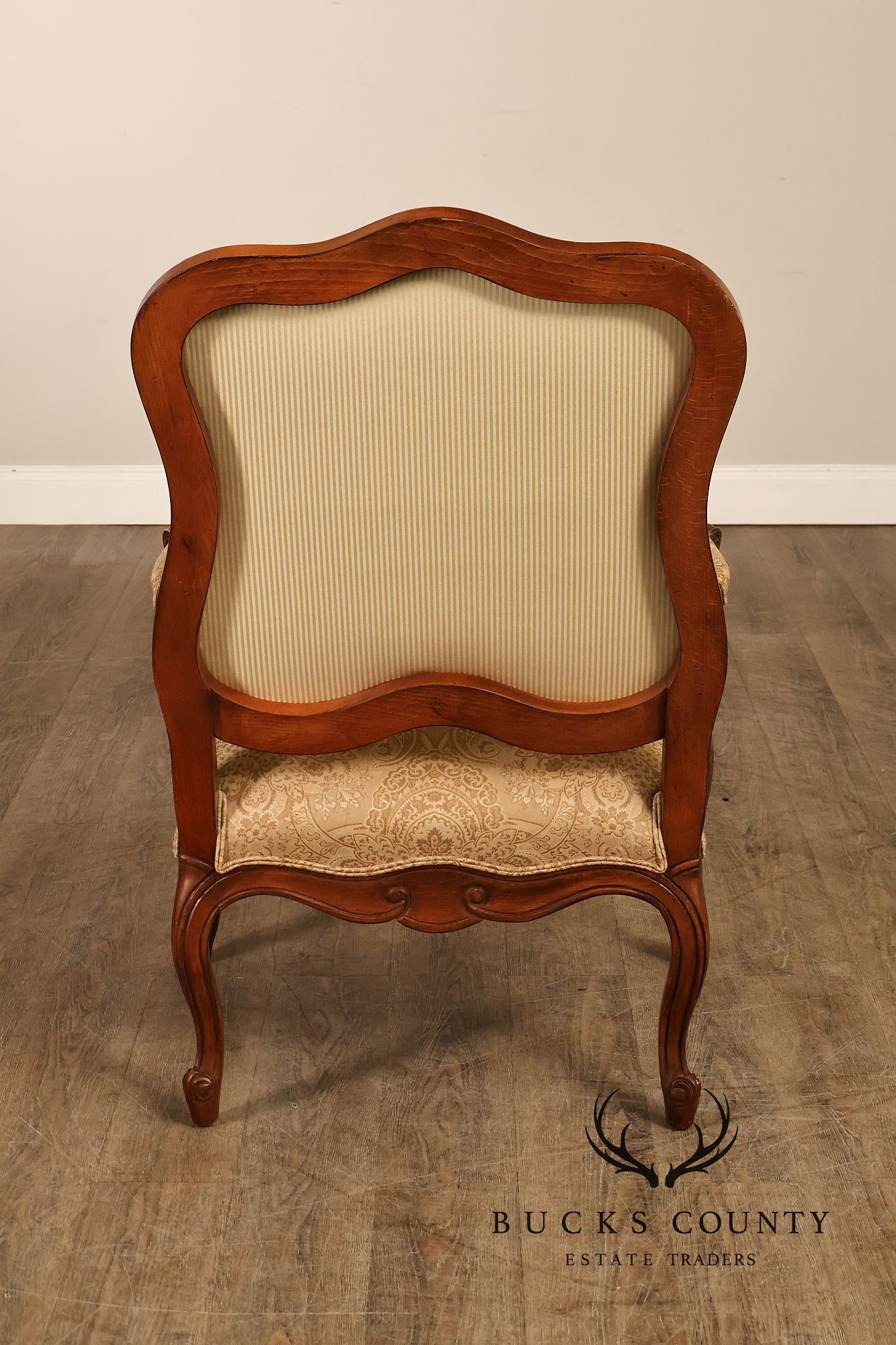 Ethan Allen French Louis XV Style Pair of Fauteuil Armchairs