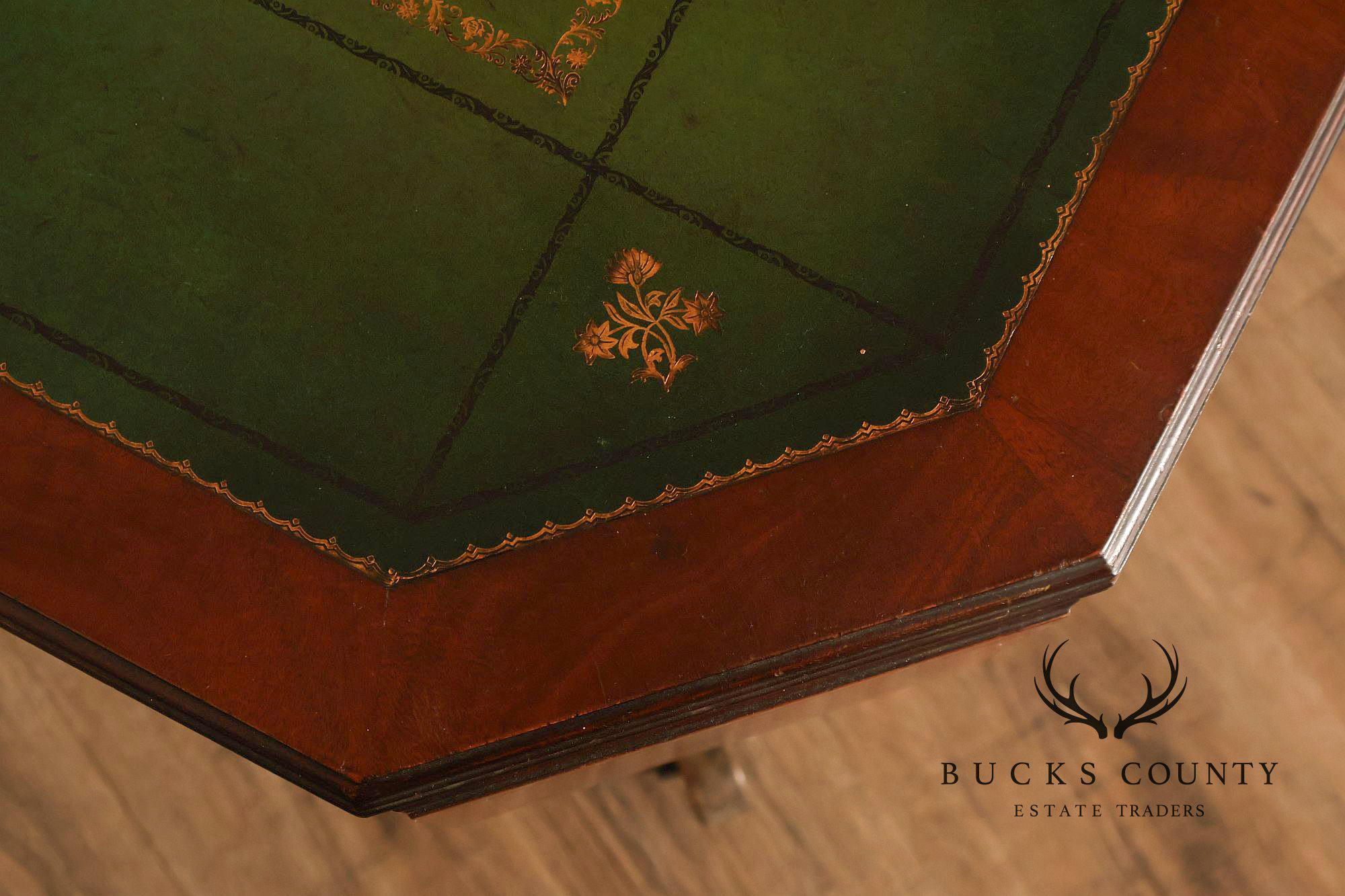 1940's Vintage Pair of Regency Style Mahogany Green Leather Top Pedestal Side Tables