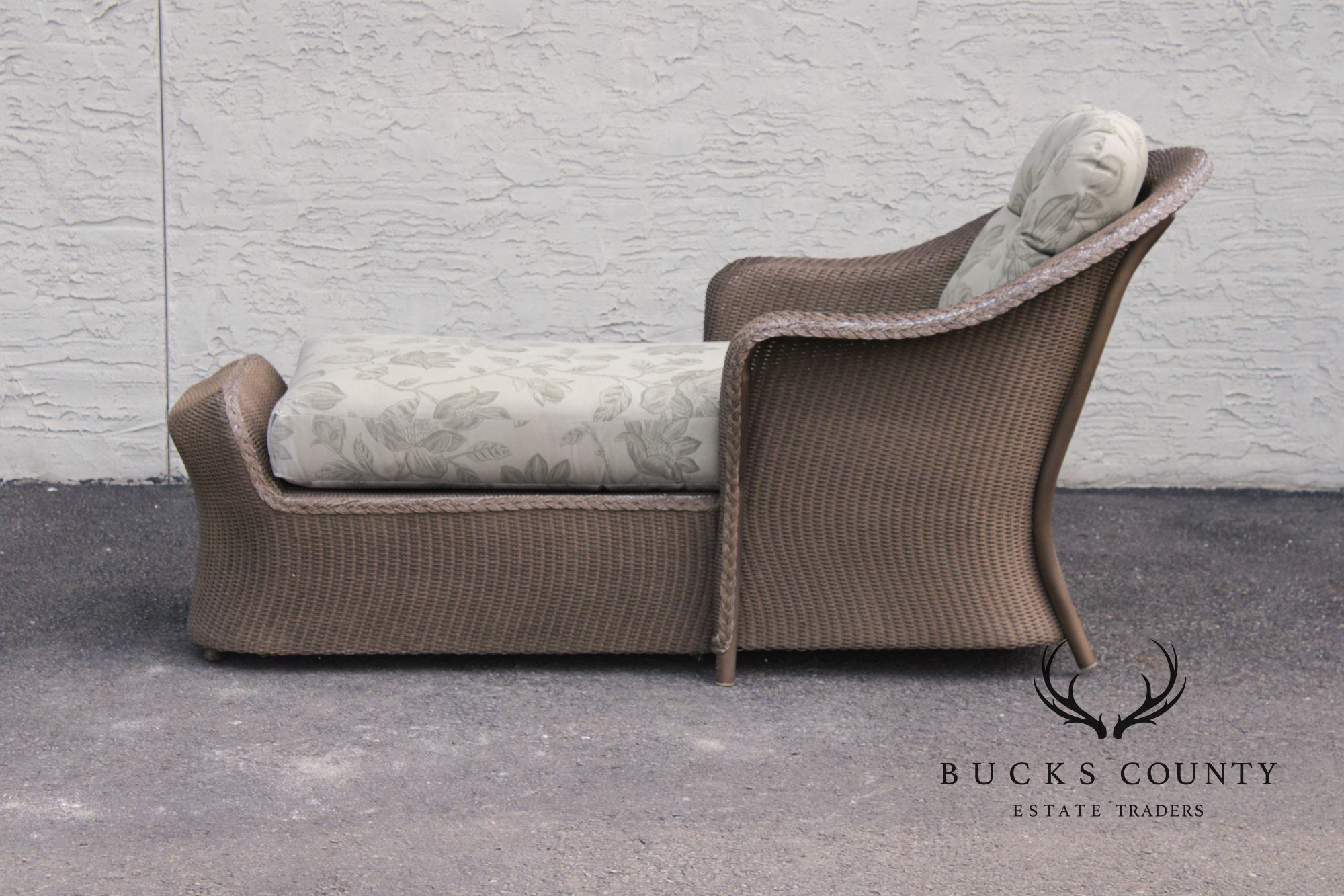 Lloyd Loom Wicker Outdoor Chaise Lounge