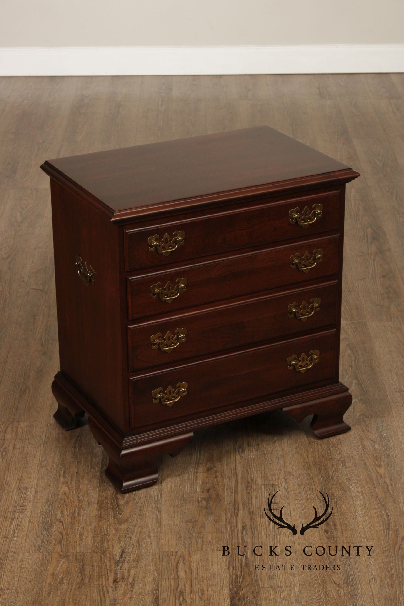 Ethan Allen Georgian Court Pair of Cherry Nightstands Chests
