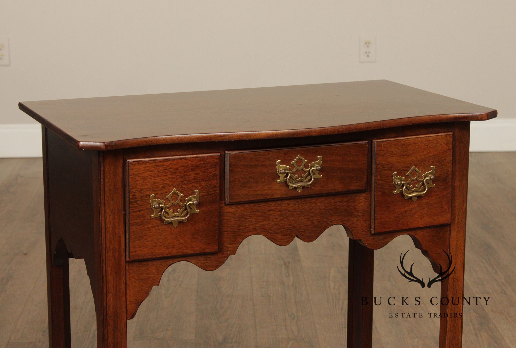 Chippendale Style Mahogany Lowboy Side Table Console
