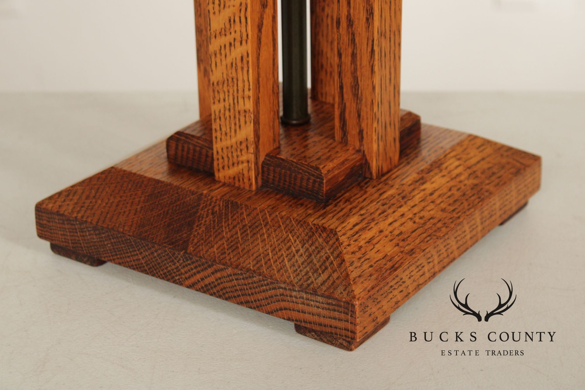 Aurora Studios Arts & Crafts Prairie Style Leaded Glass Table Lamp