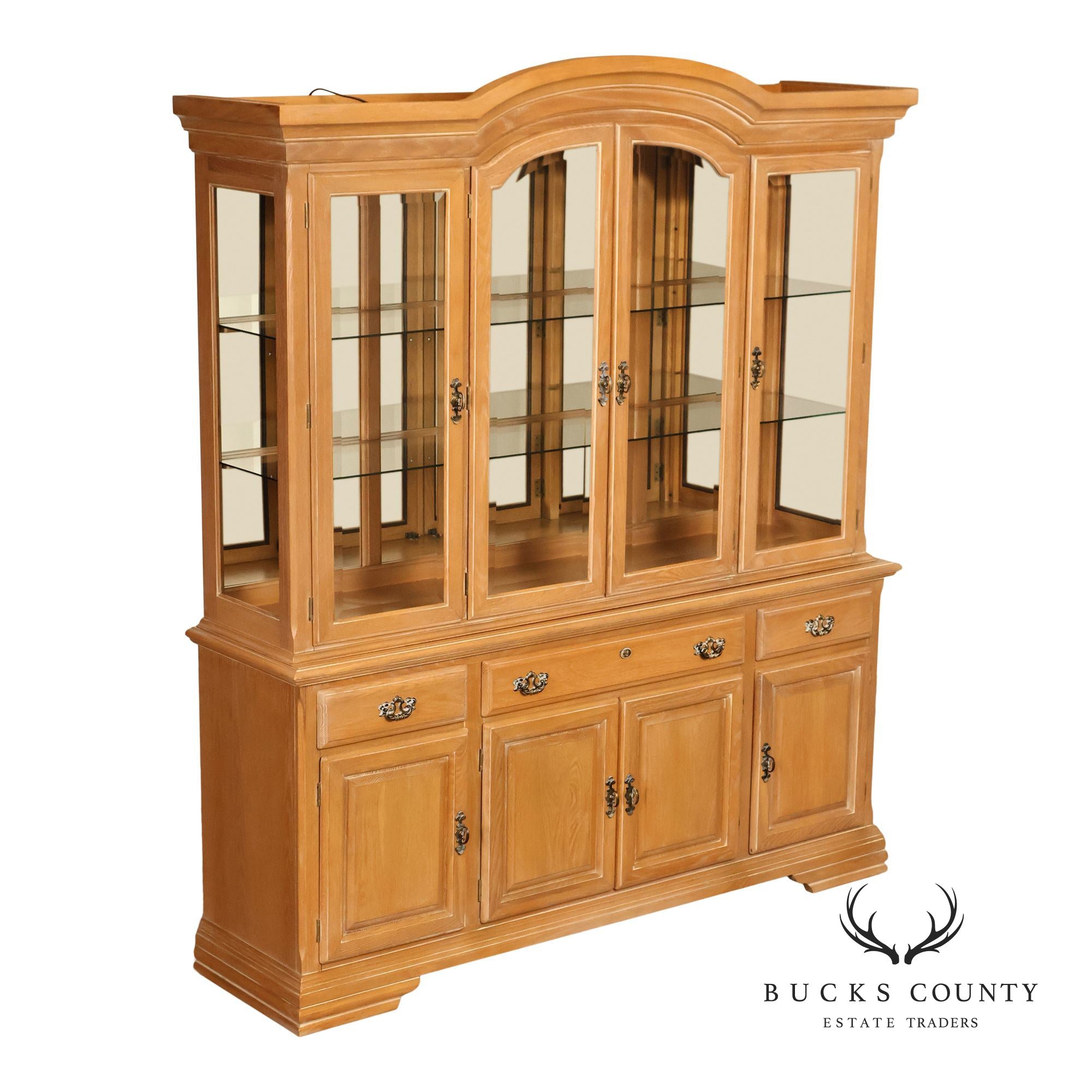 Hespeler Furniture Light Oak Illuminated China Cabinet
