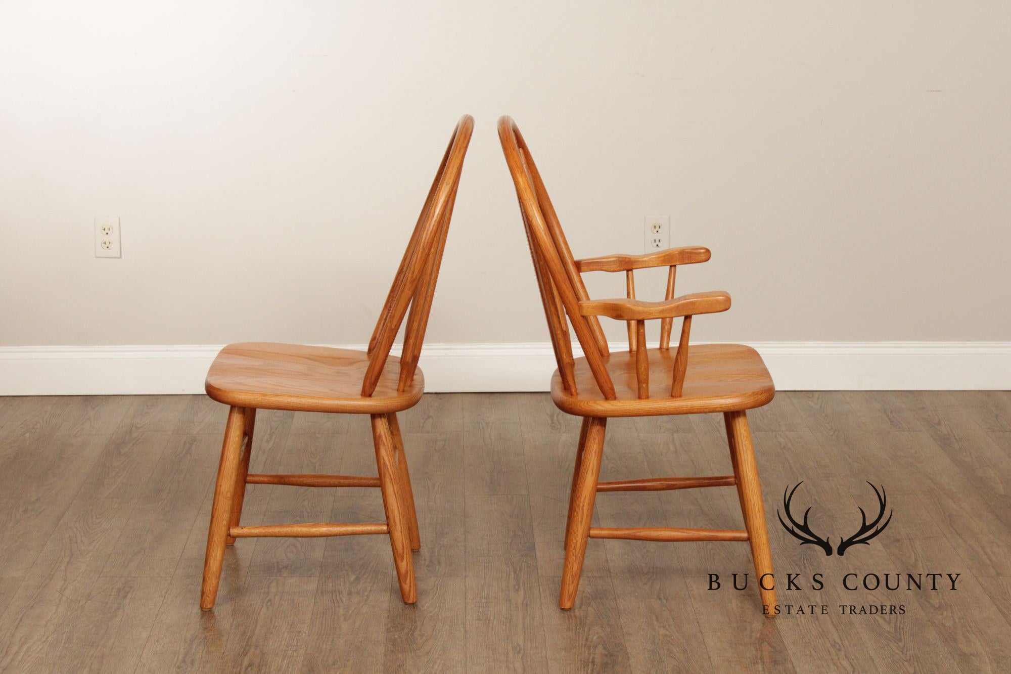 Traditional Set of Four Oak Windsor Dining Chairs
