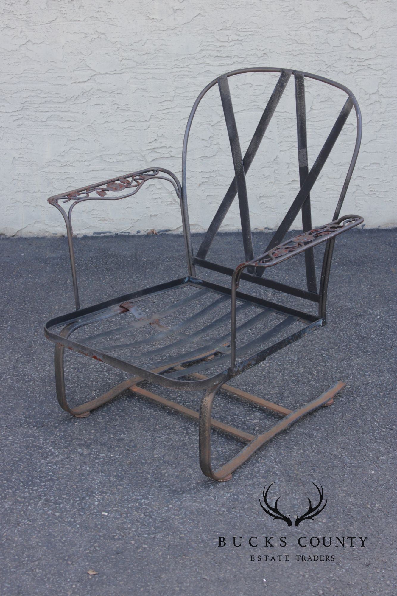 Woodard 'Chantilly Rose' Wrought Iron Outdoor Lounge Chair and Ottoman