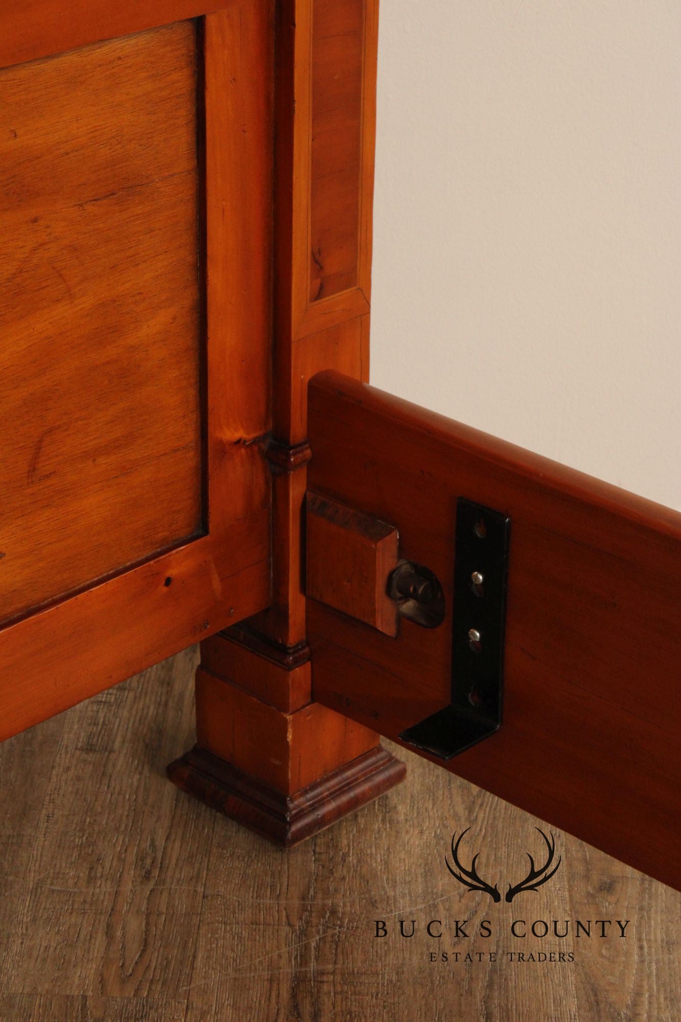 Alfonso Marina 18th Century Style Cama Umbria Full-Size Poster Bed