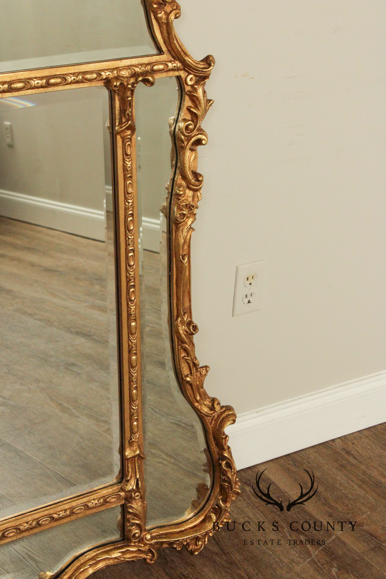 French Rococo Style Quality Gilt Frame Carved Wall Mirror