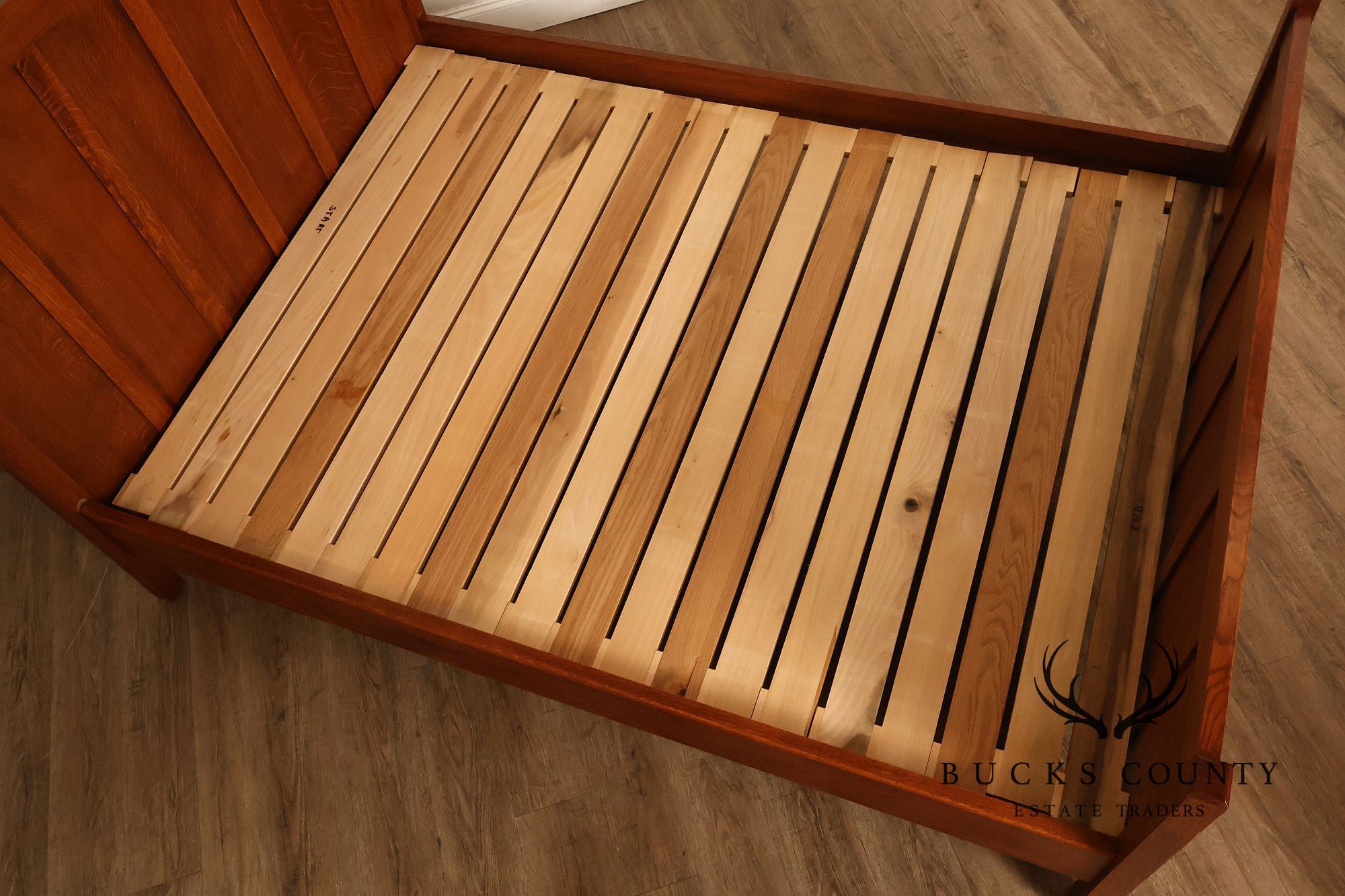 Custom Quality Mission Style Full-Size Oak Bed